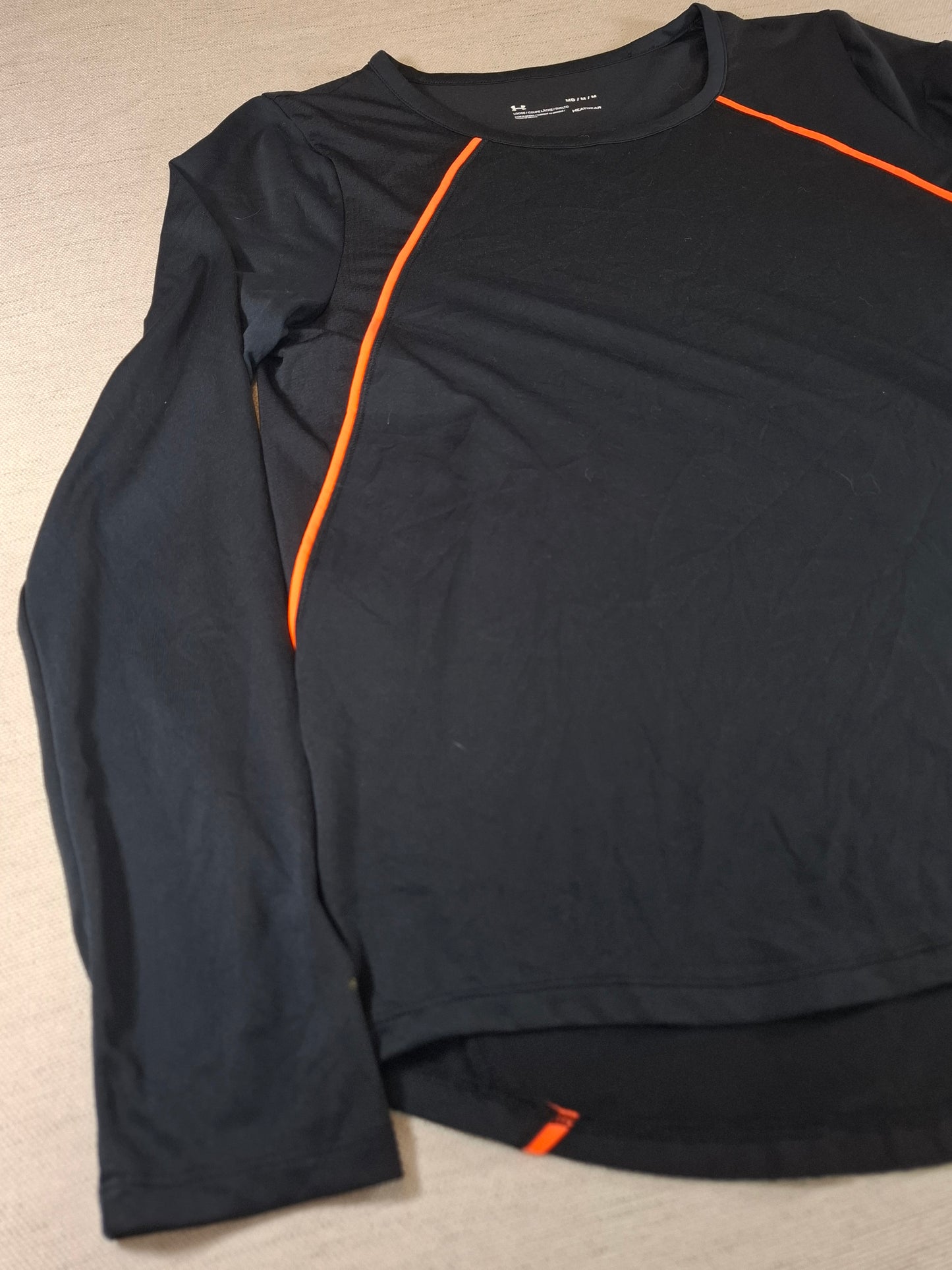 001231 Under Armour longsleeve t-shirt size M Black/ Orange