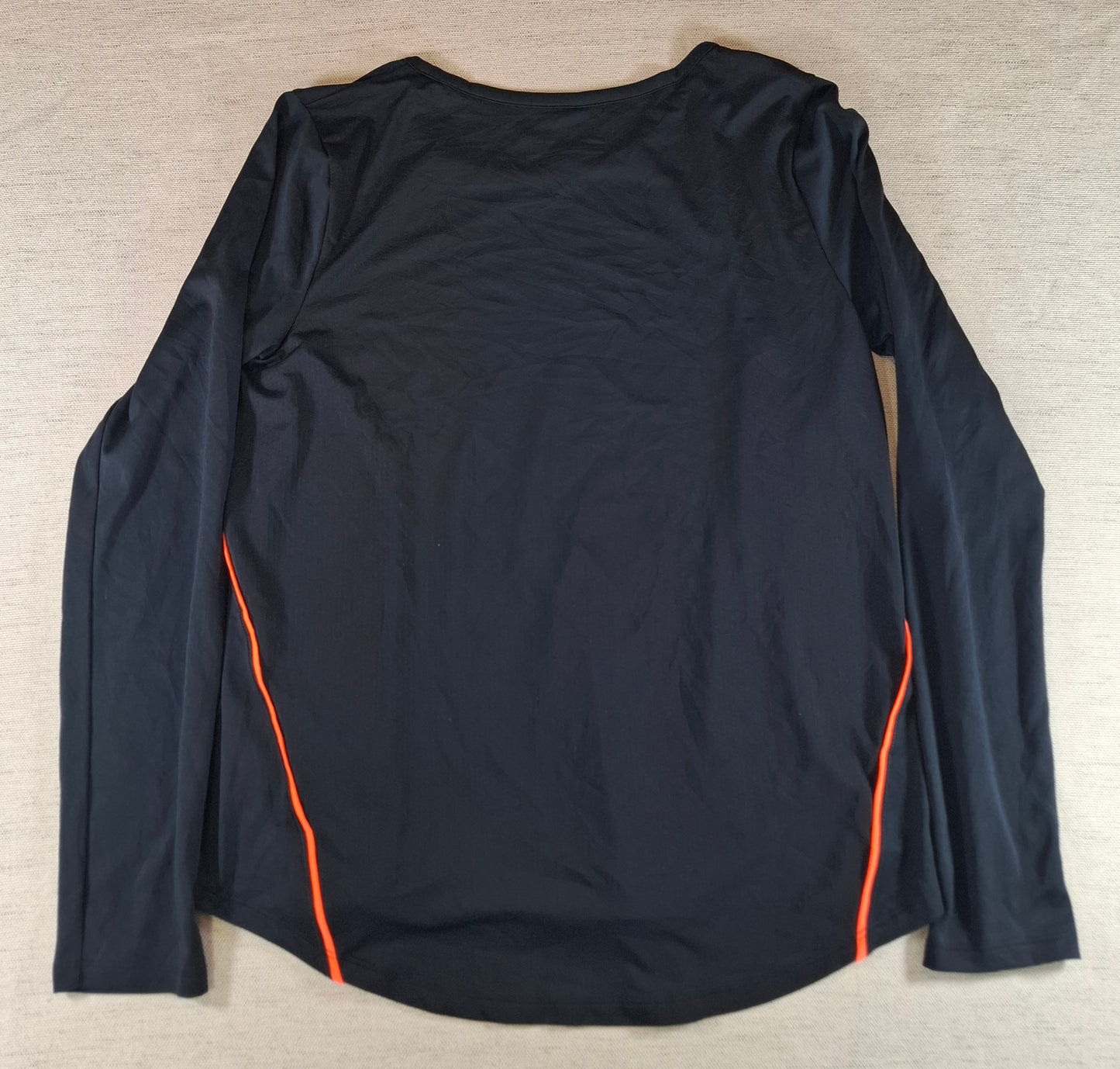 001231 Under Armour longsleeve t-shirt size M Black/ Orange