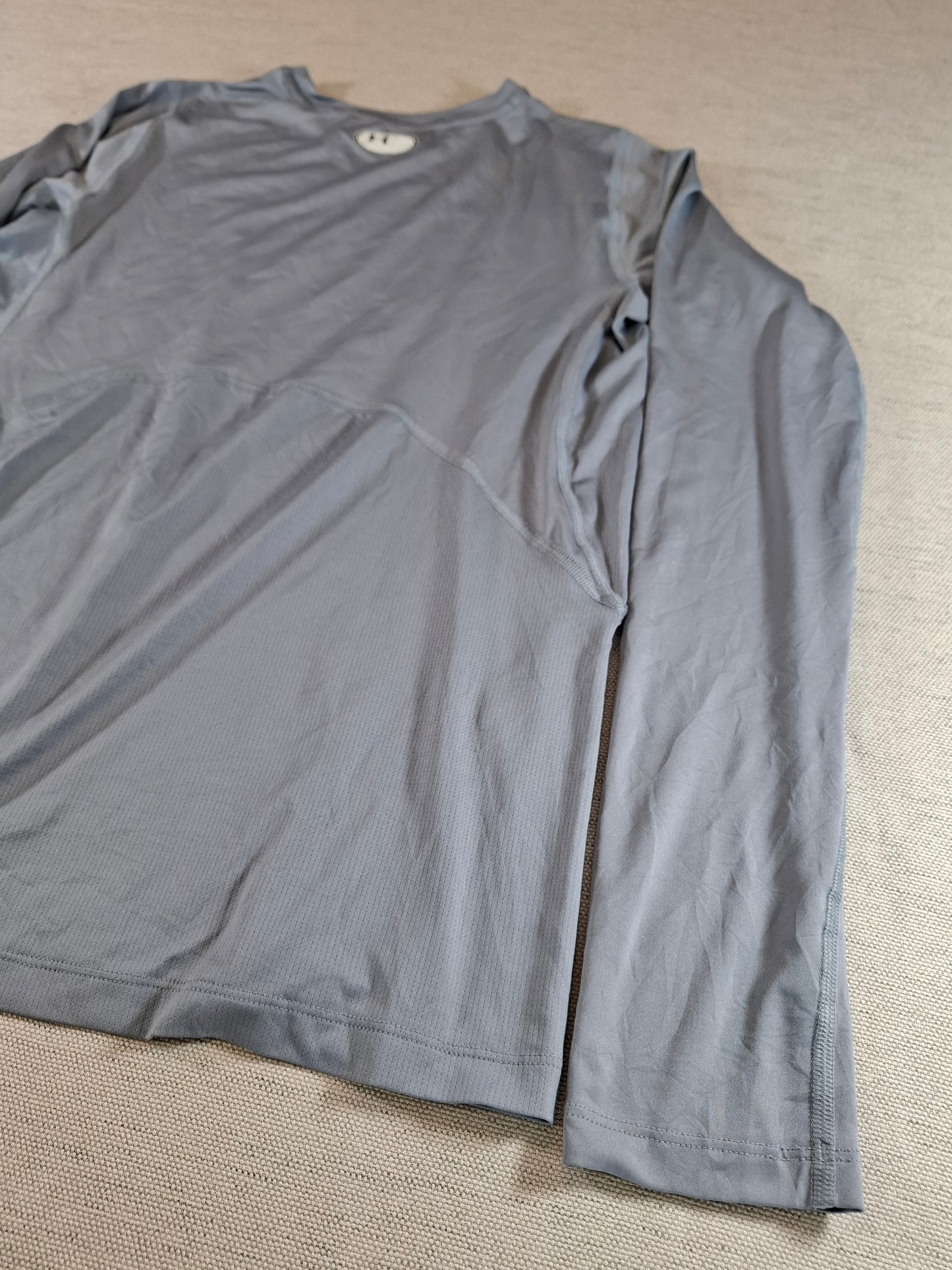 001232 Under Armour longsleeve t-shirt size children XL Grey