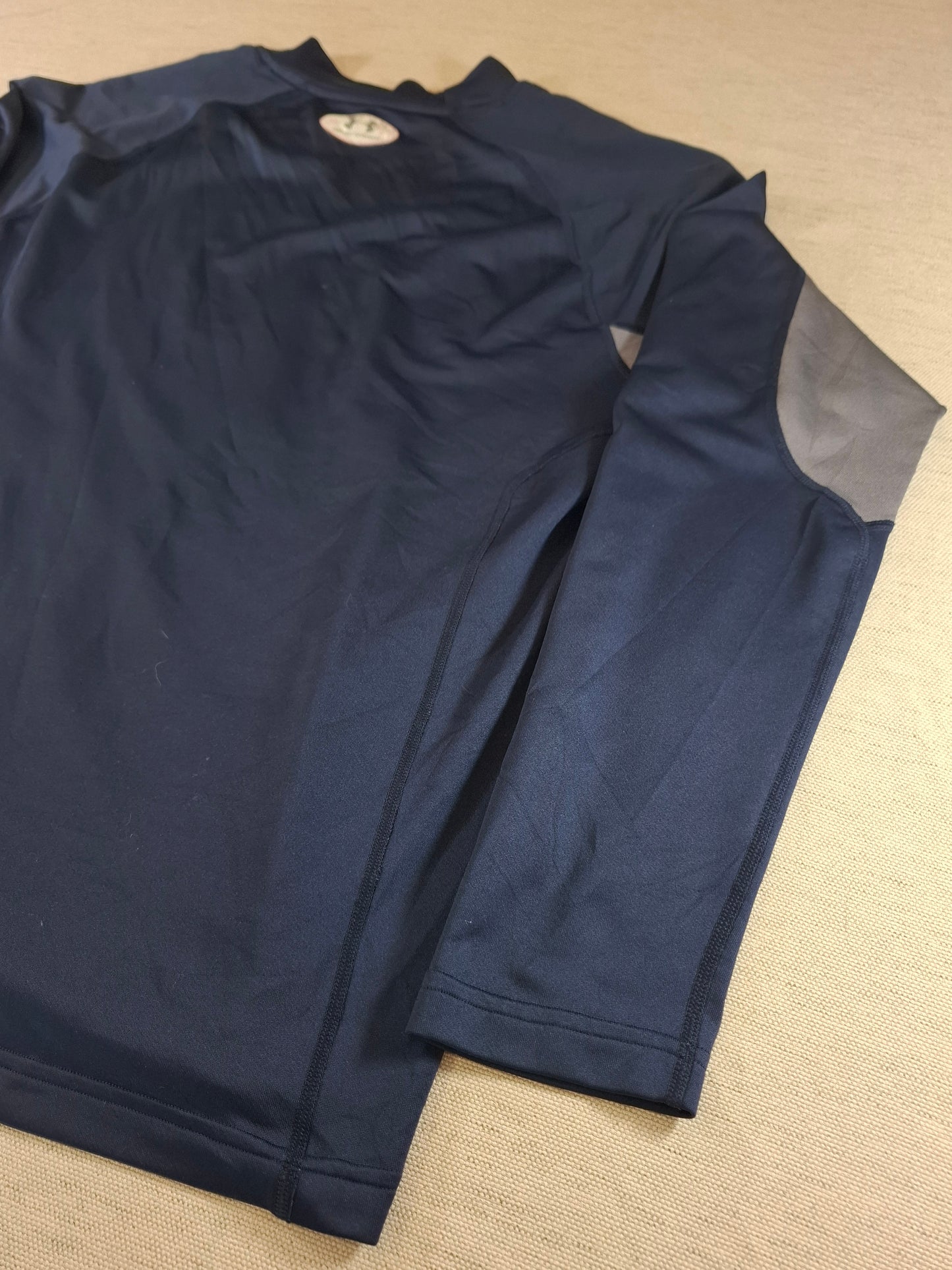 001234 Under Armour longsleeve t-shirt size XL Blue/ Grey