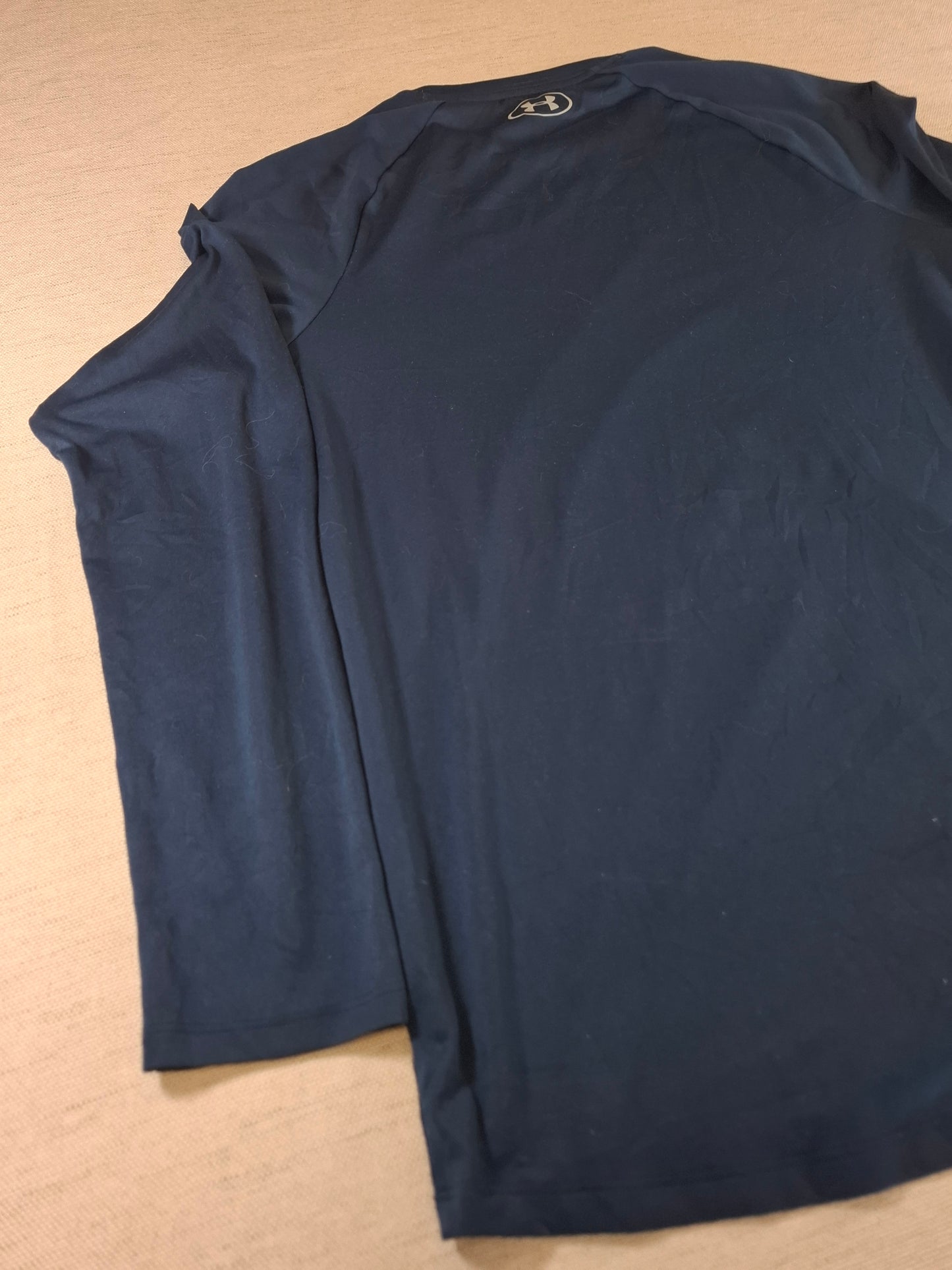 001235 Under Armour longsleeve t-shirt size M Blue