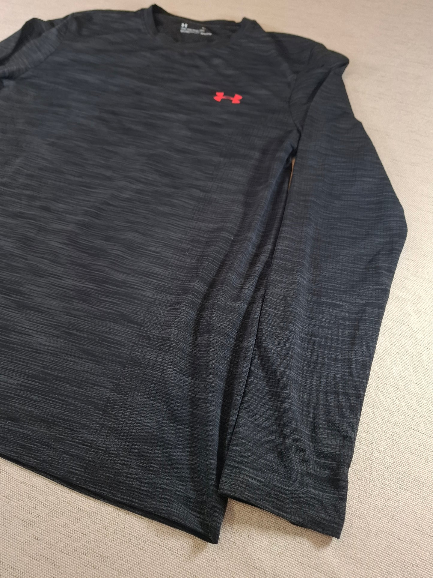 001237 Under Armour longsleeve t-shirt size L Antracite