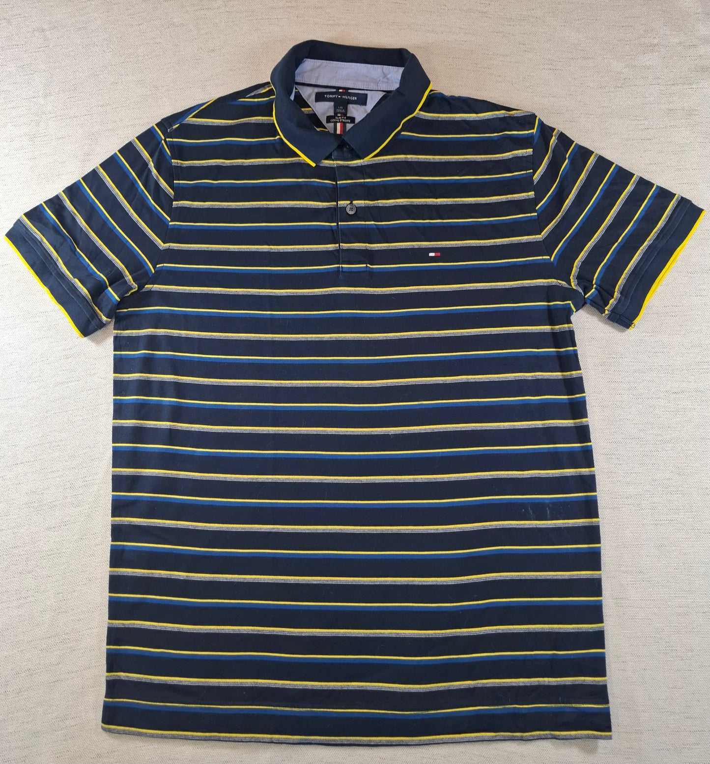 001238 Tommy Hilfiger Polo shirt size L Navy/ Multicolor