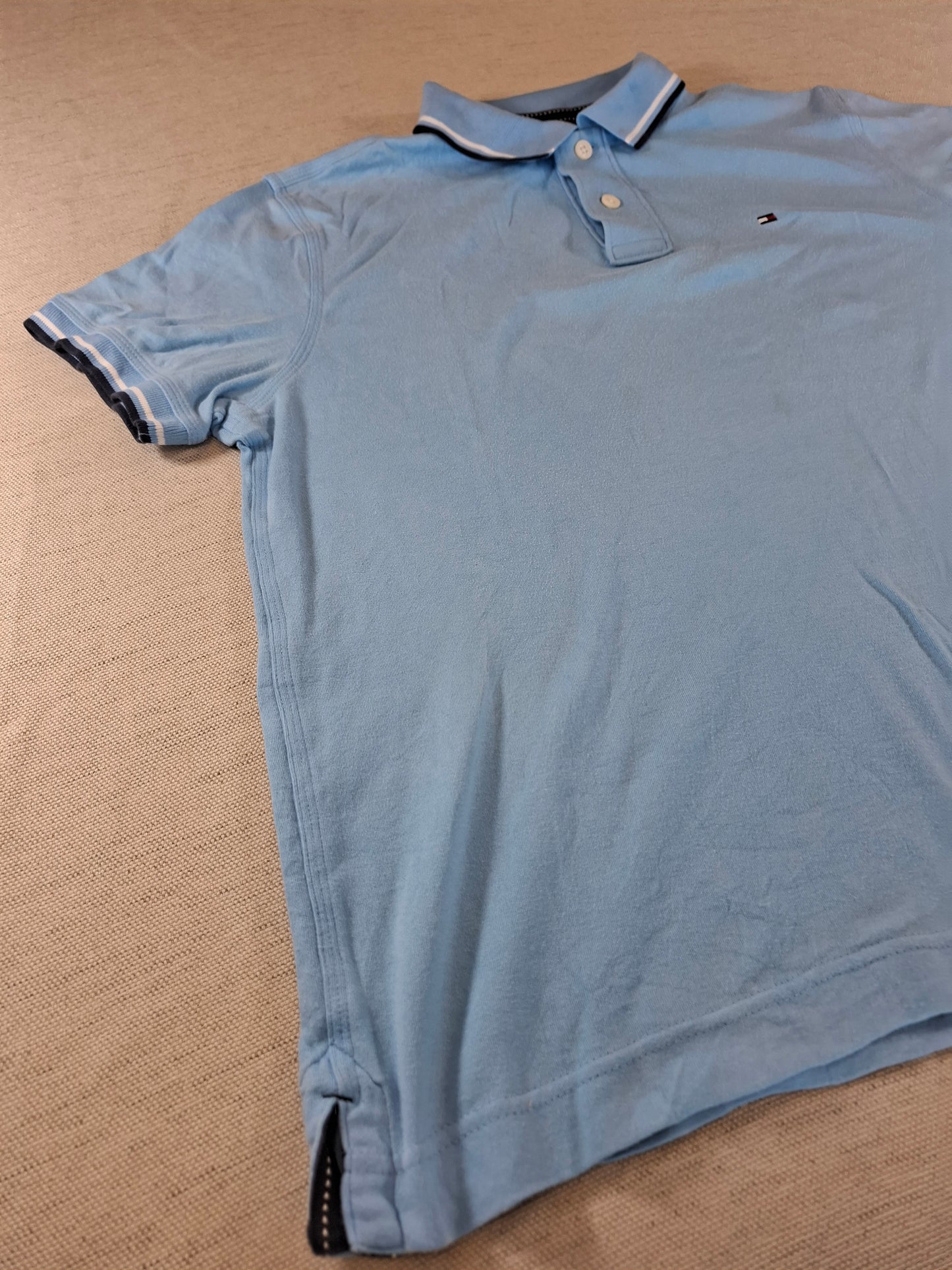 001240 Tommy Hilfiger Polo shirt size M Light Blue