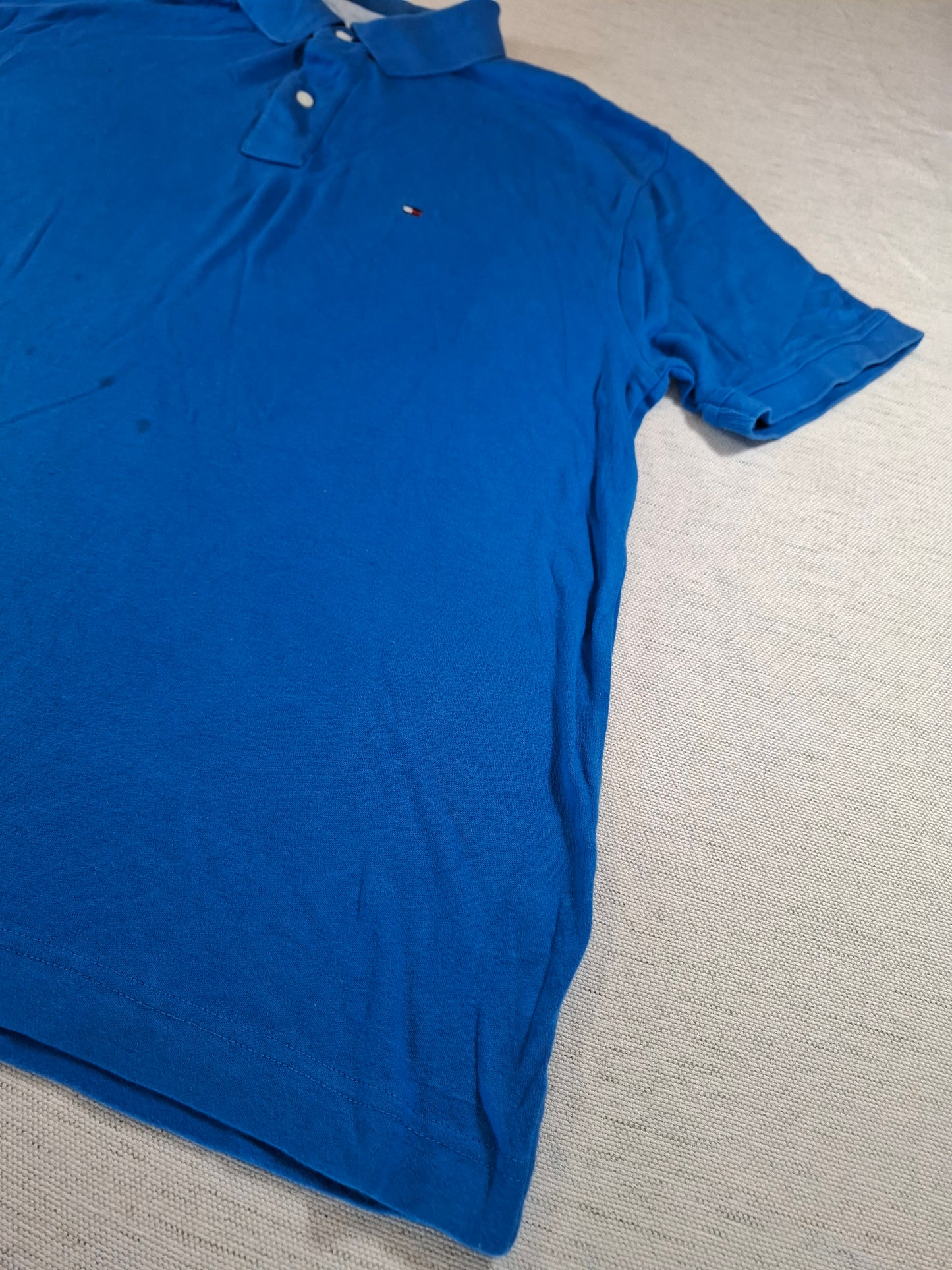 001244 Tommy Hilfiger Polo shirt size L Blue