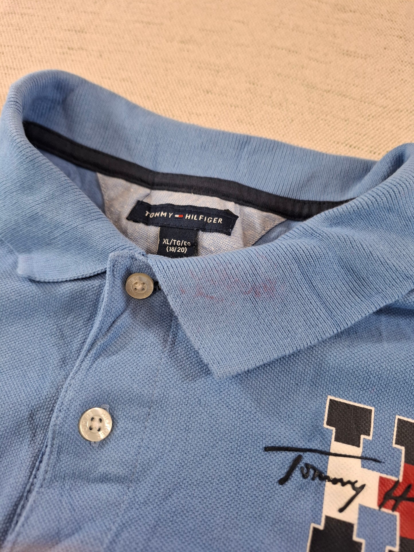 001250 Tommy Hilfiger Polo shirt size KXL/ 18/20y Light Blue