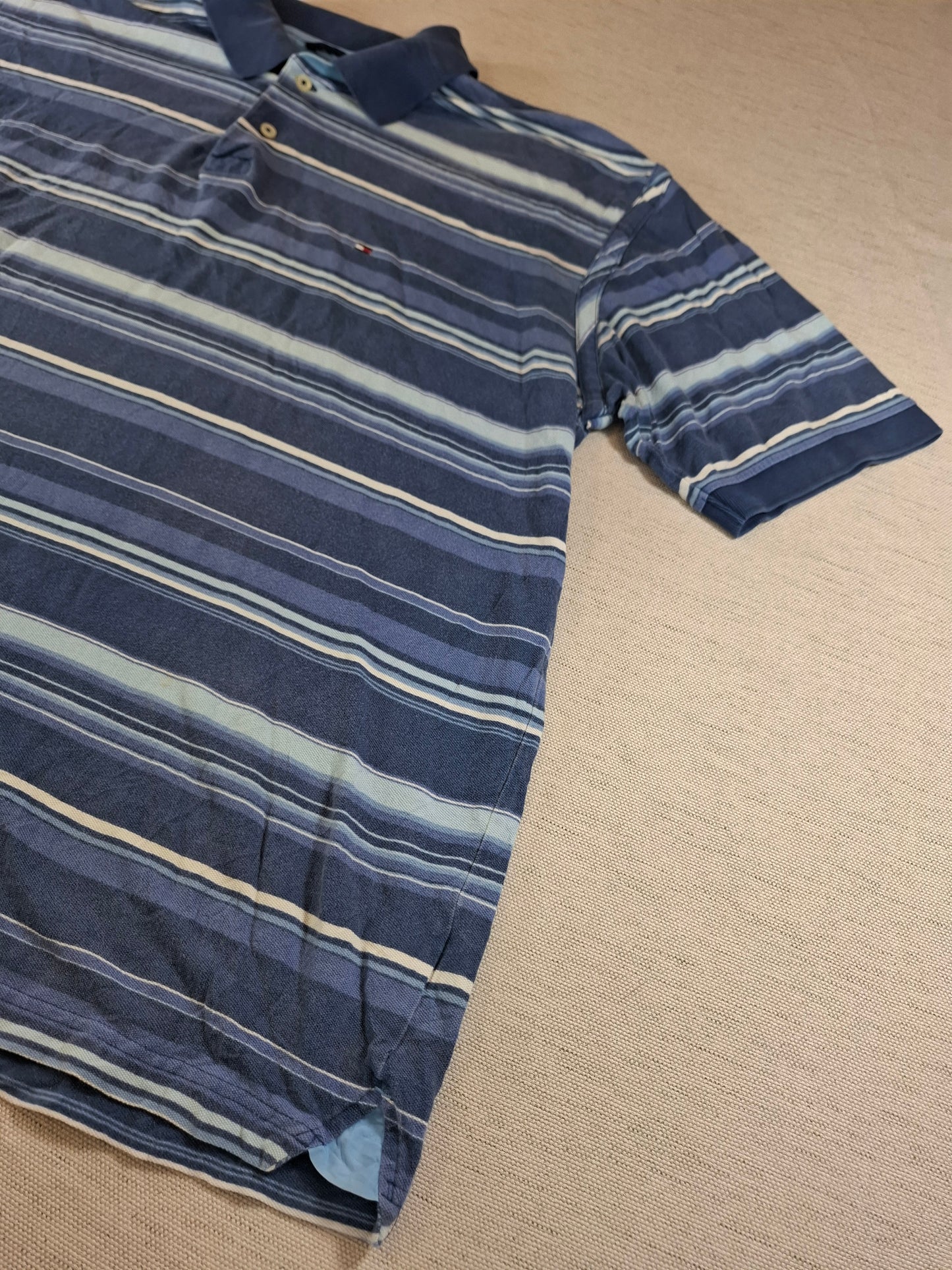 001252 Tommy Hilfiger Polo shirt size XXL Navy/ Light blue