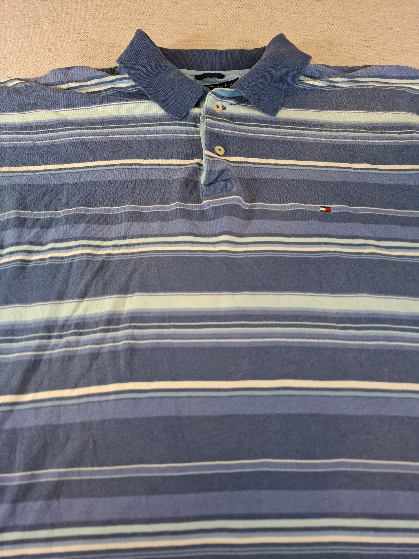 001252 Tommy Hilfiger Polo shirt size XXL Navy/ Light blue