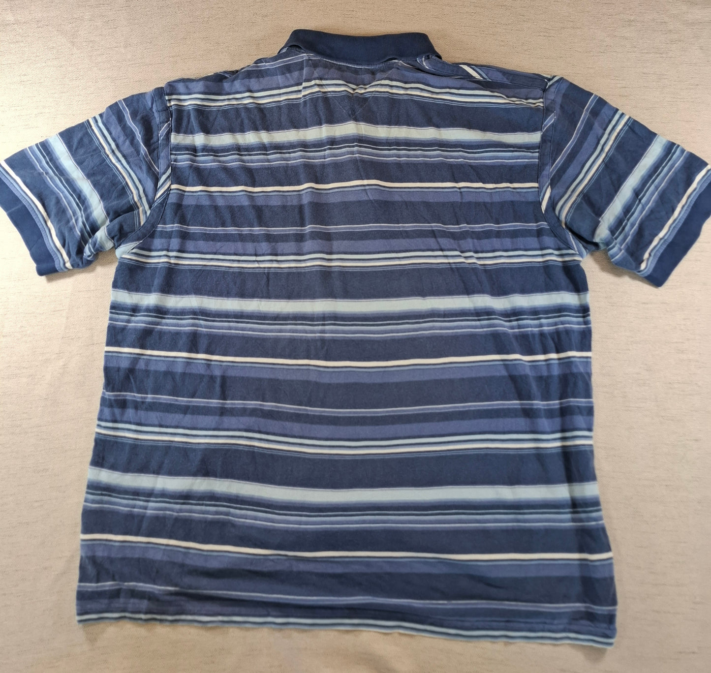 001252 Tommy Hilfiger Polo shirt size XXL Navy/ Light blue