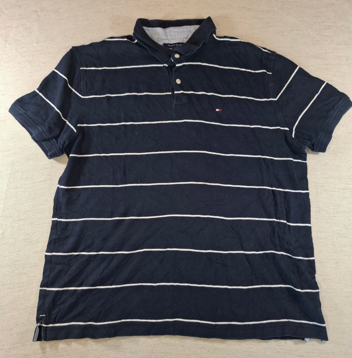 001253 Tommy Hilfiger Polo shirt size XL Navy/ White striped