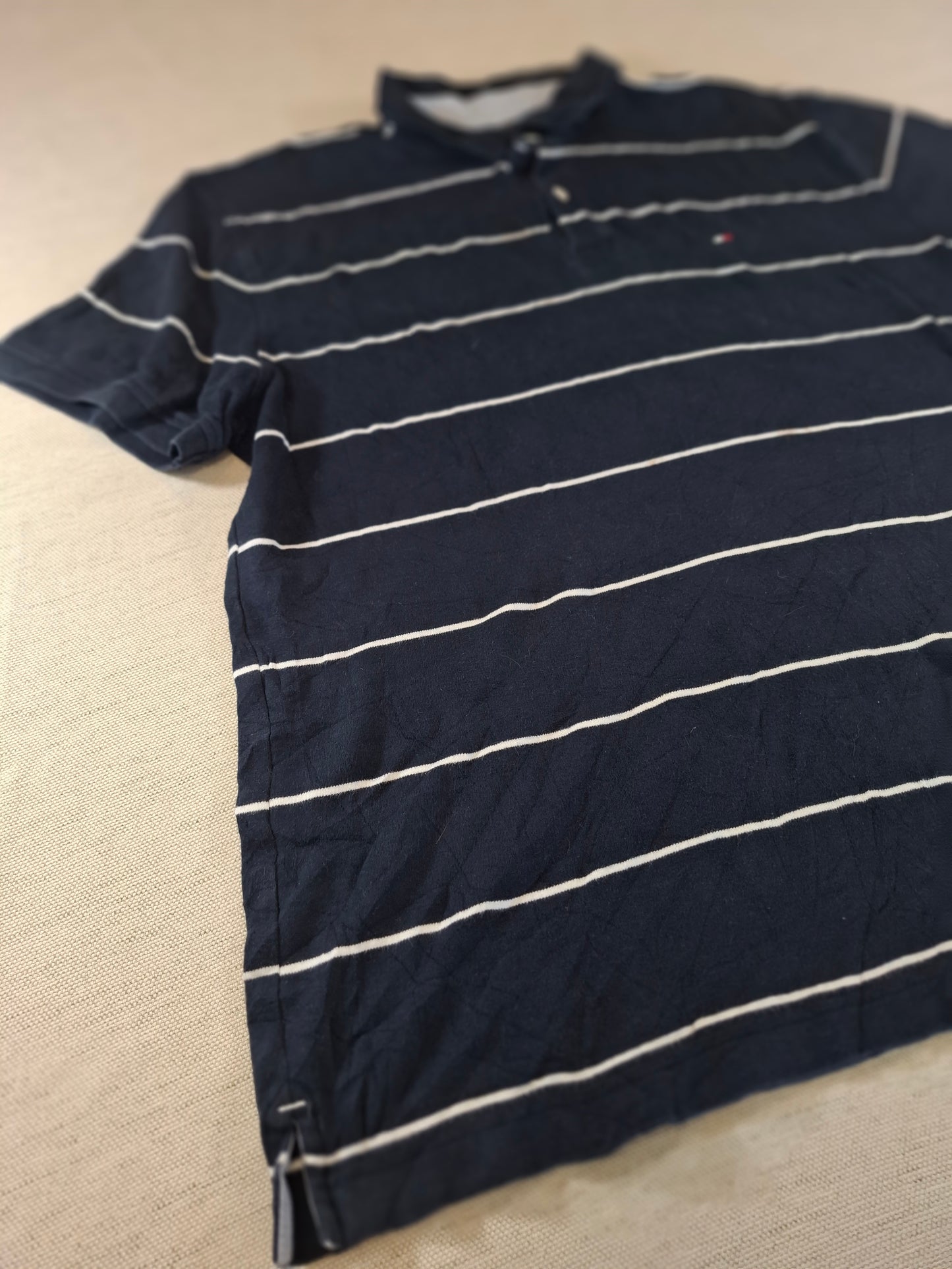 001253 Tommy Hilfiger Polo shirt size XL Navy/ White striped