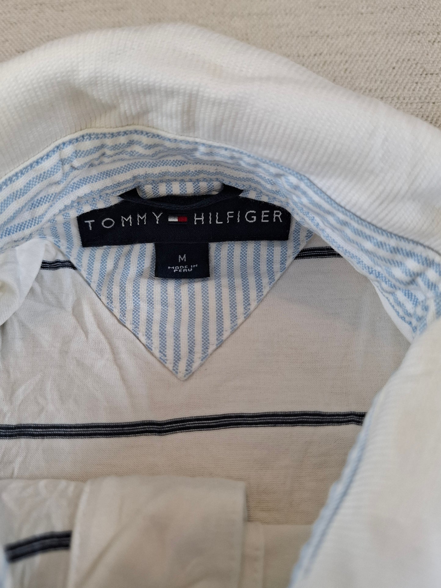001256 Tommy Hilfiger Polo shirt size M White/ Navy