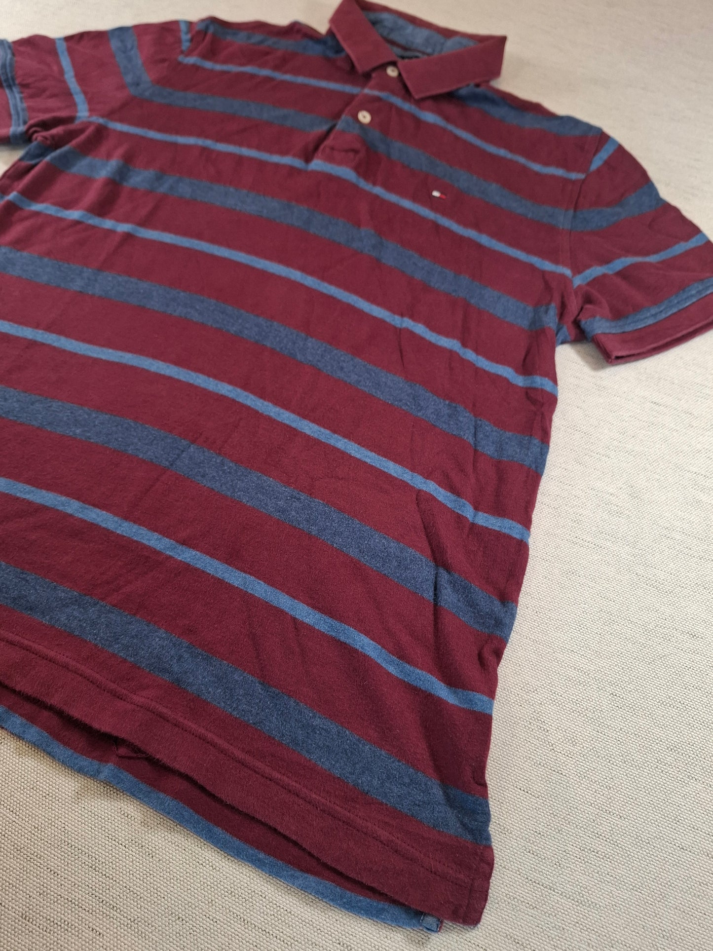 001258 Tommy Hilfiger Polo shirt size L Burgundy/ Blue