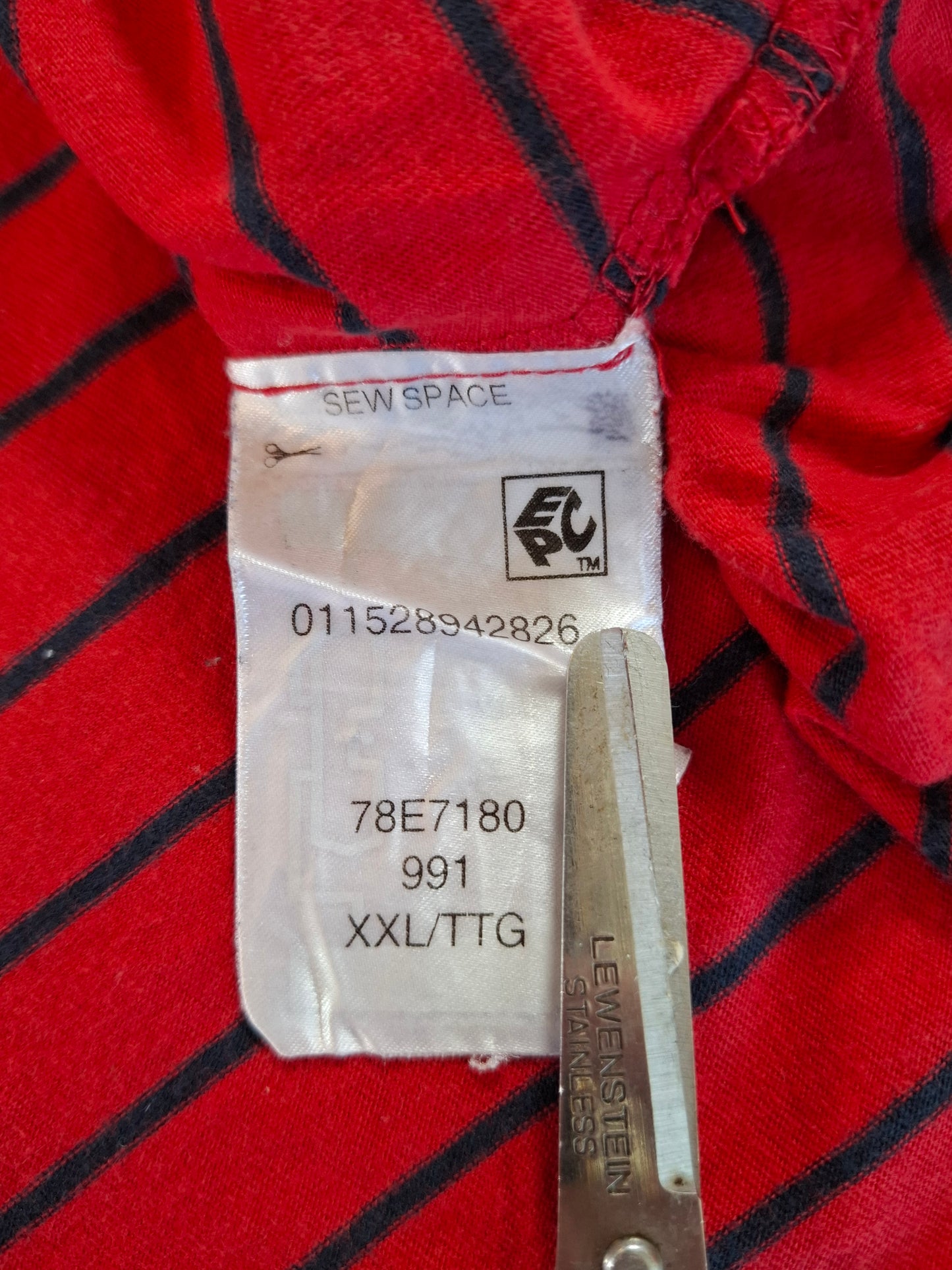 001259 Tommy Hilfiger Polo shirt size XXL Red/ Navy striped