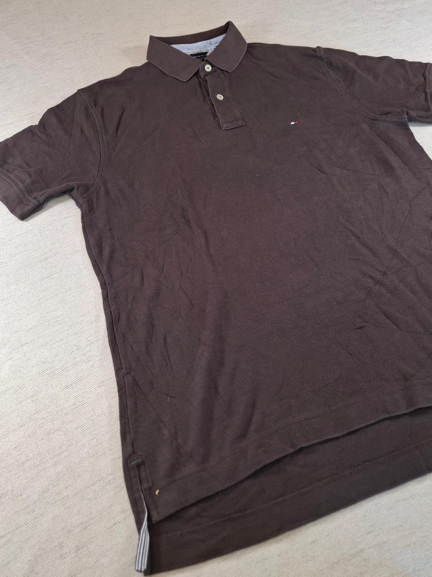 001260 Tommy Hilfiger Polo shirt size M Brown