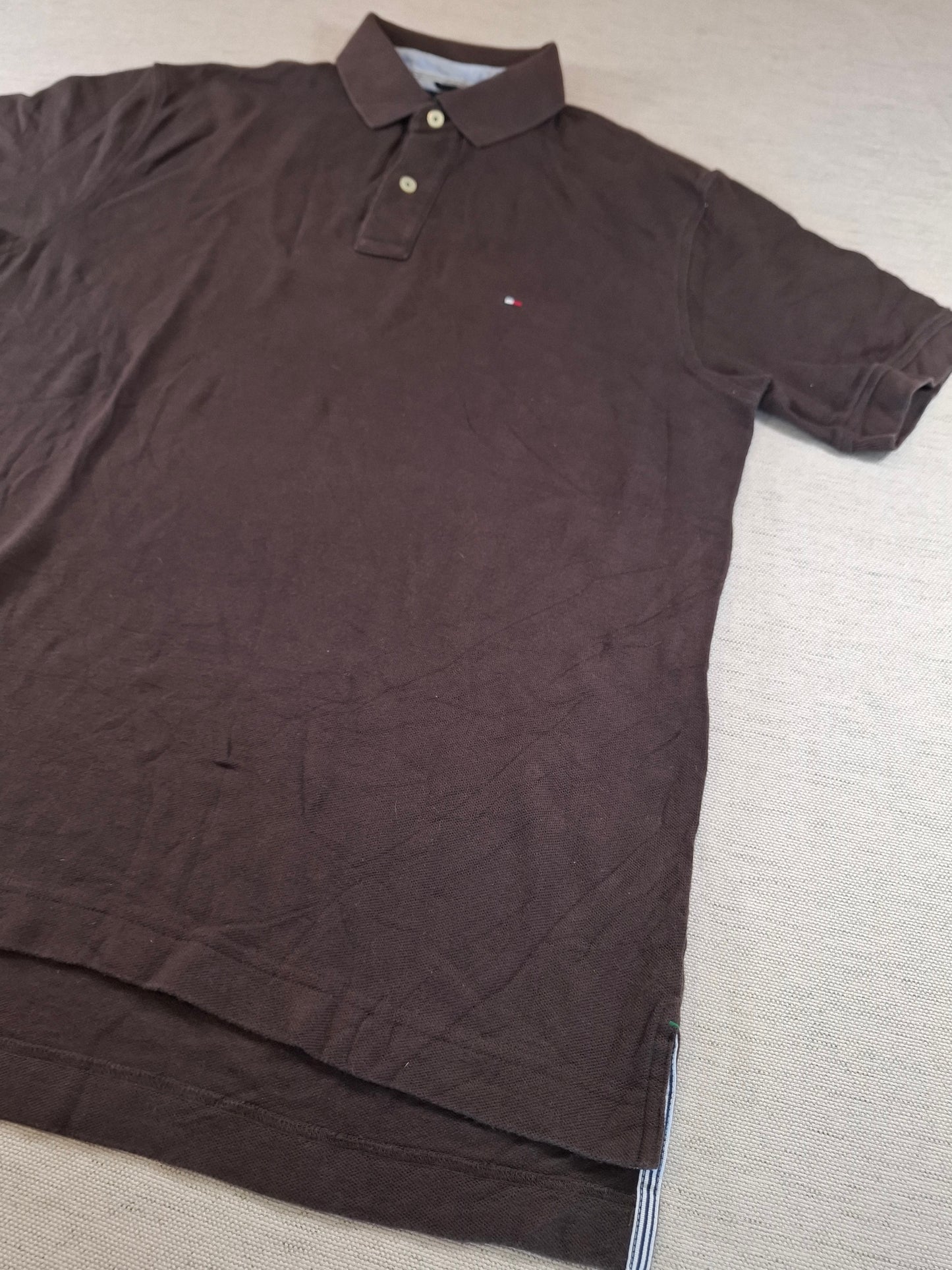 001260 Tommy Hilfiger Polo shirt size M Brown