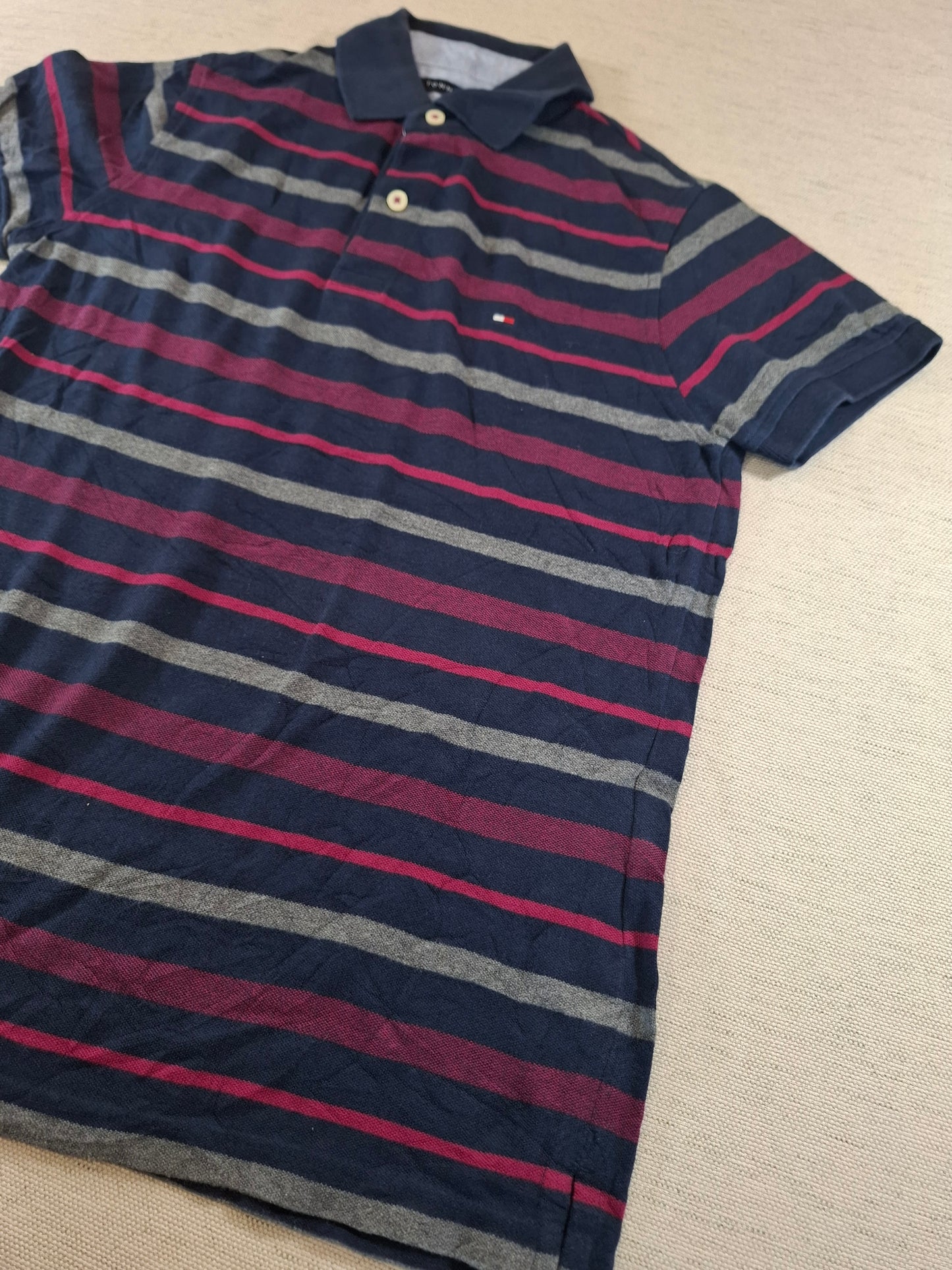 001261 Tommy Hilfiger Polo shirt size XS Multicolor