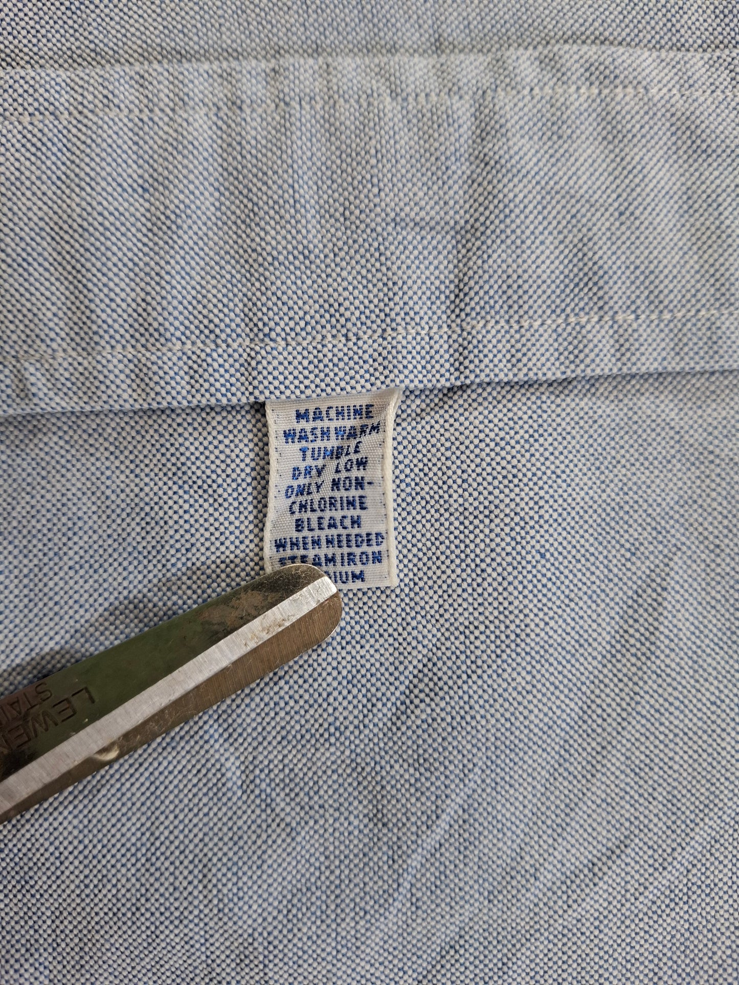 001266 Polo Ralph Lauren Button down shirt size 16-32 Light Blue