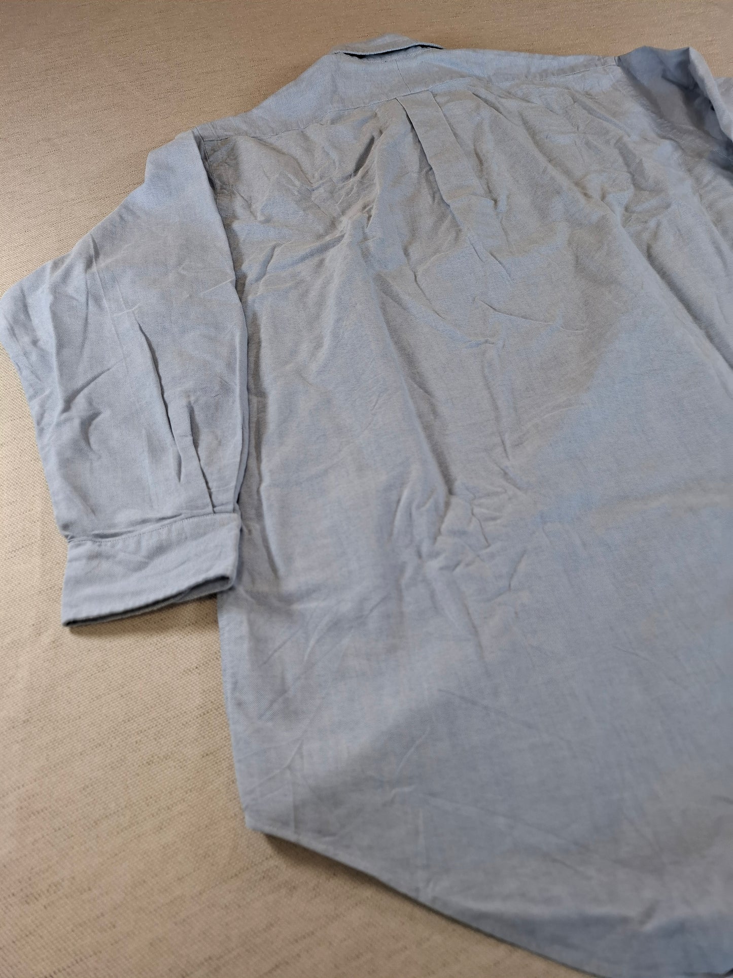 001266 Polo Ralph Lauren Button down shirt size 16-32 Light Blue