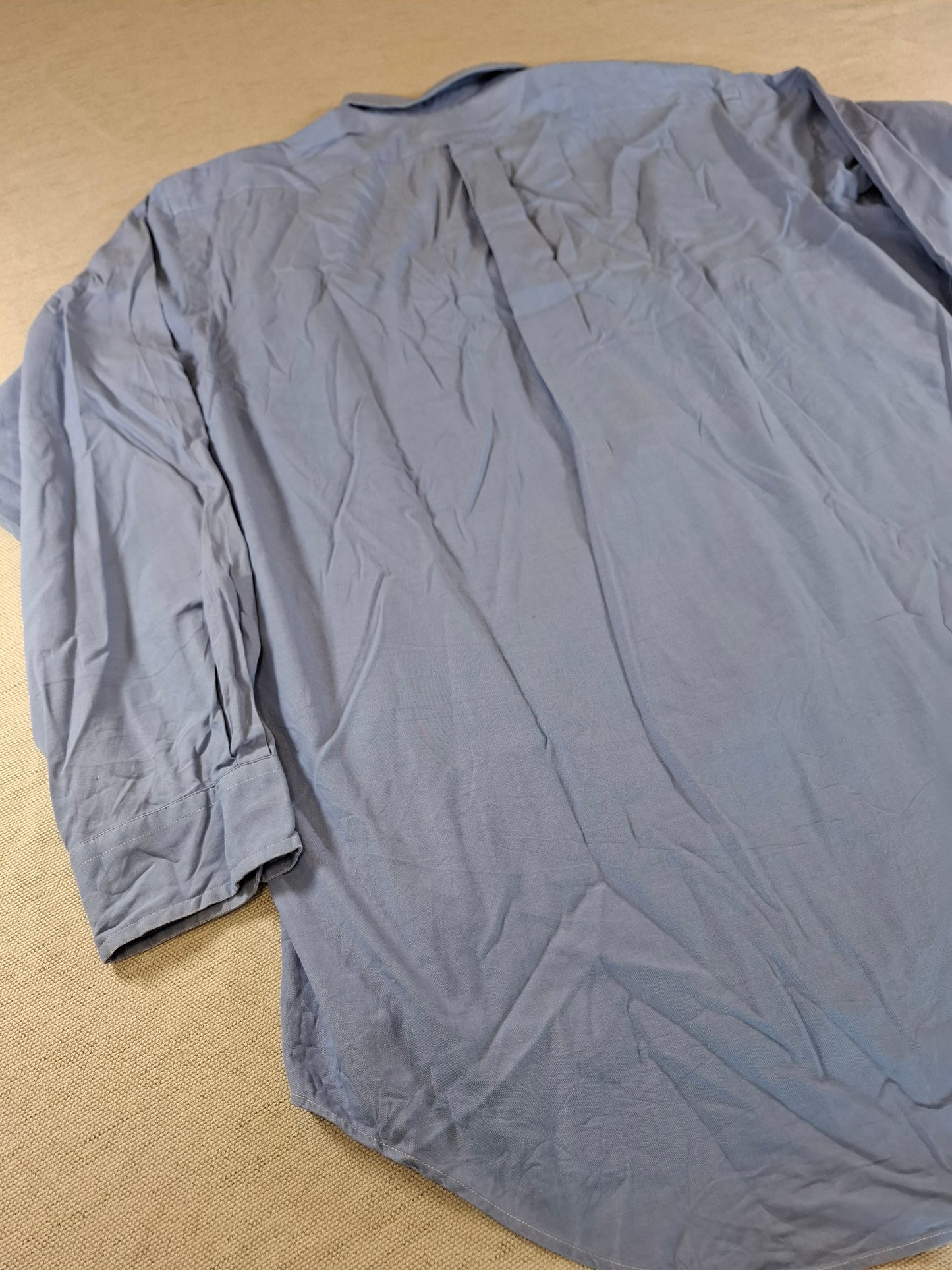 001267 Polo Ralph Lauren Button down shirt size 34/35 16-50 Light Blue