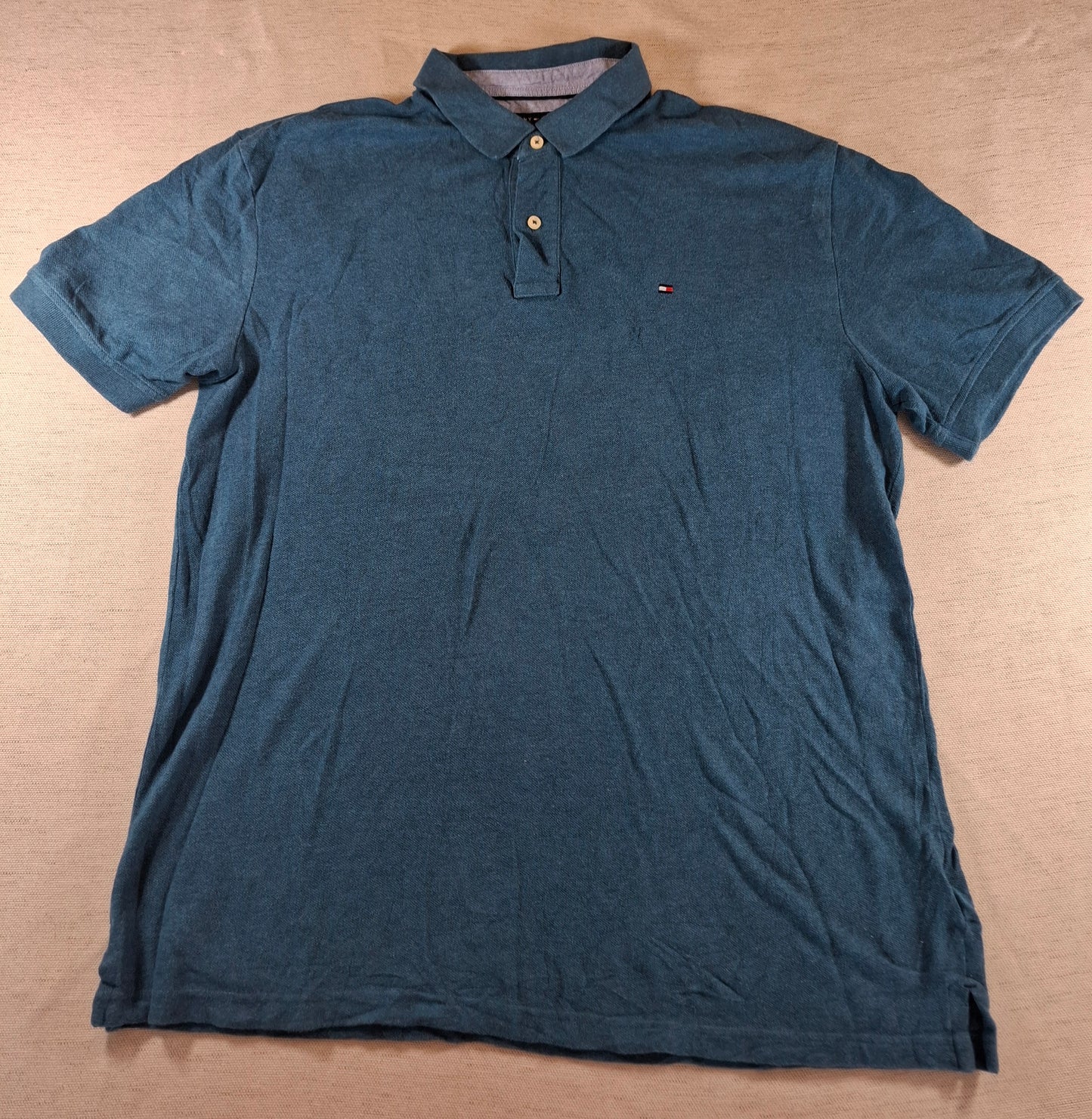 001268 Tommy Hilfiger Polo shirt size XL Blue