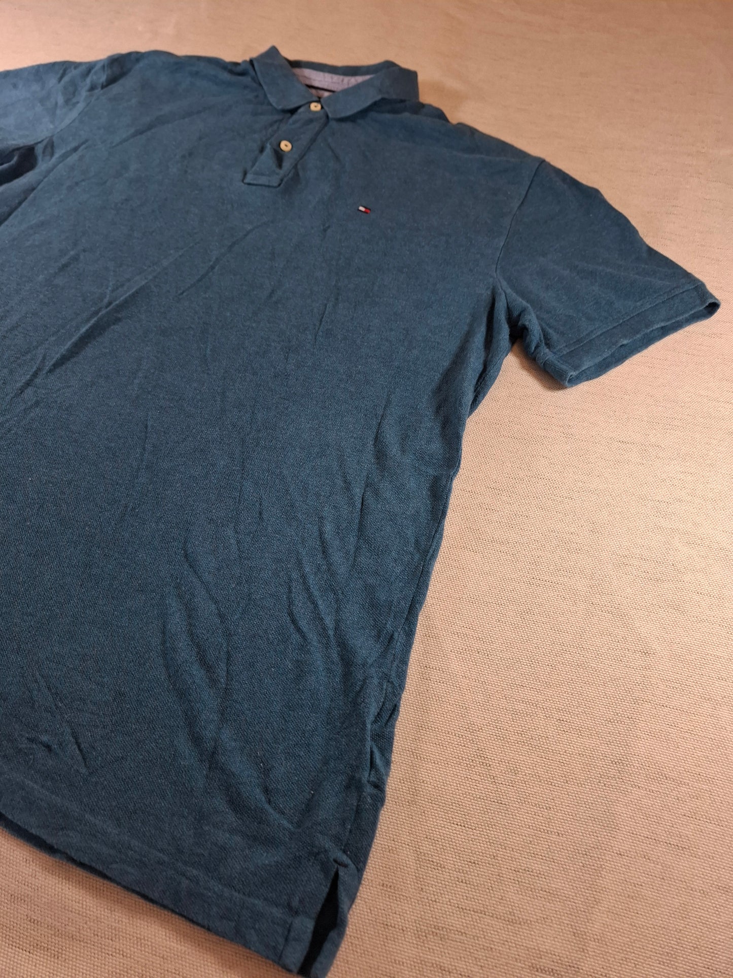 001268 Tommy Hilfiger Polo shirt size XL Blue