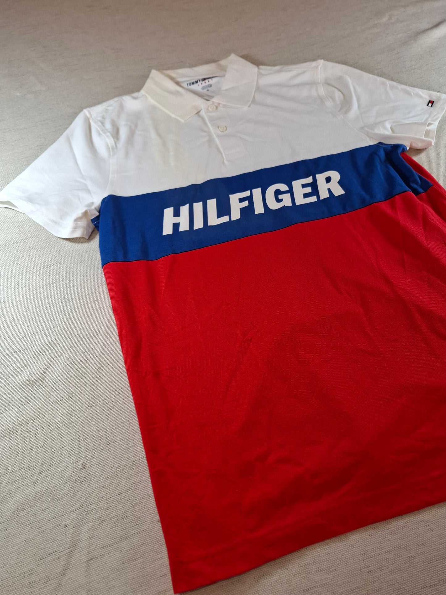 001290 Tommy Hilfiger Polo shirt size M Red/ White/ Blue
