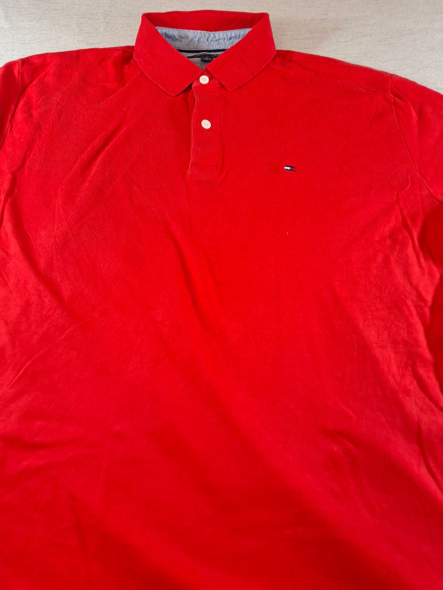 001291 Tommy Hilfiger Polo shirt size M Red