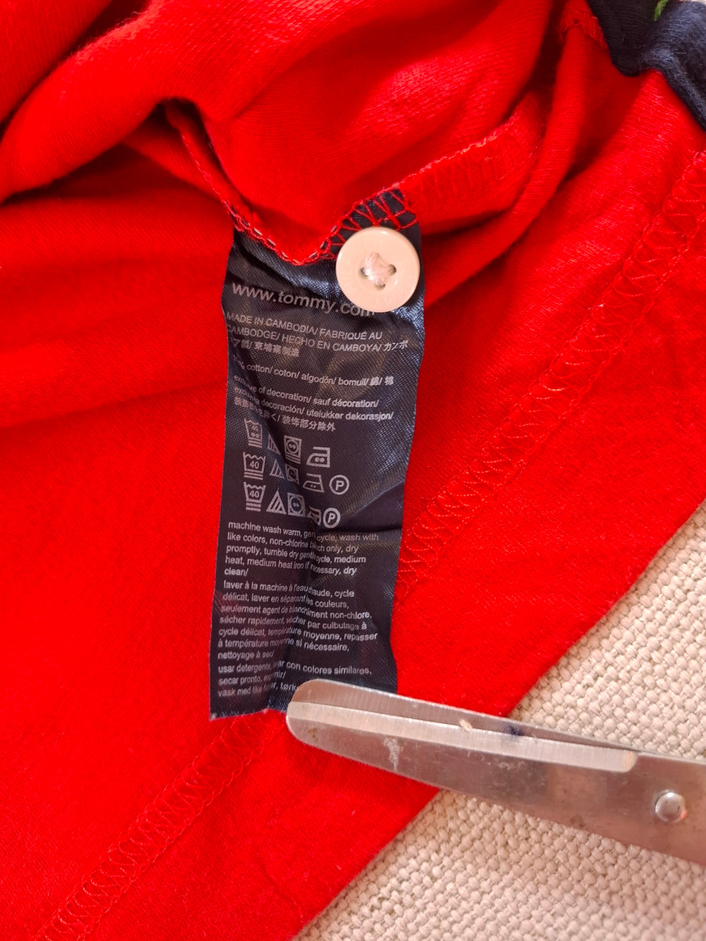 001291 Tommy Hilfiger Polo shirt size M Red