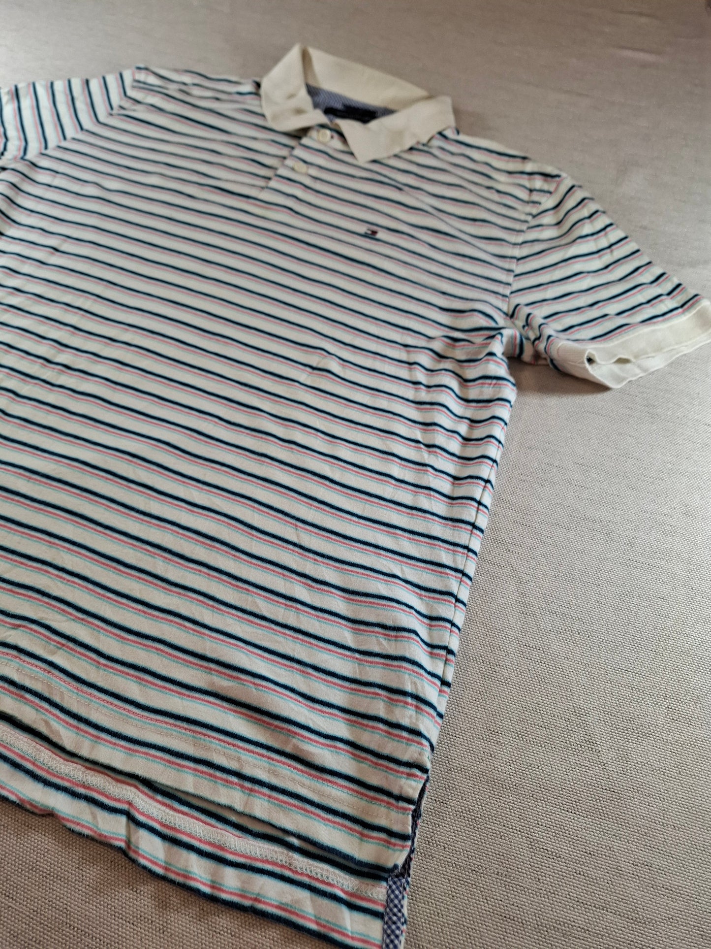 001298 Tommy Hilfiger Polo shirt size L White/ Multicolor stripes