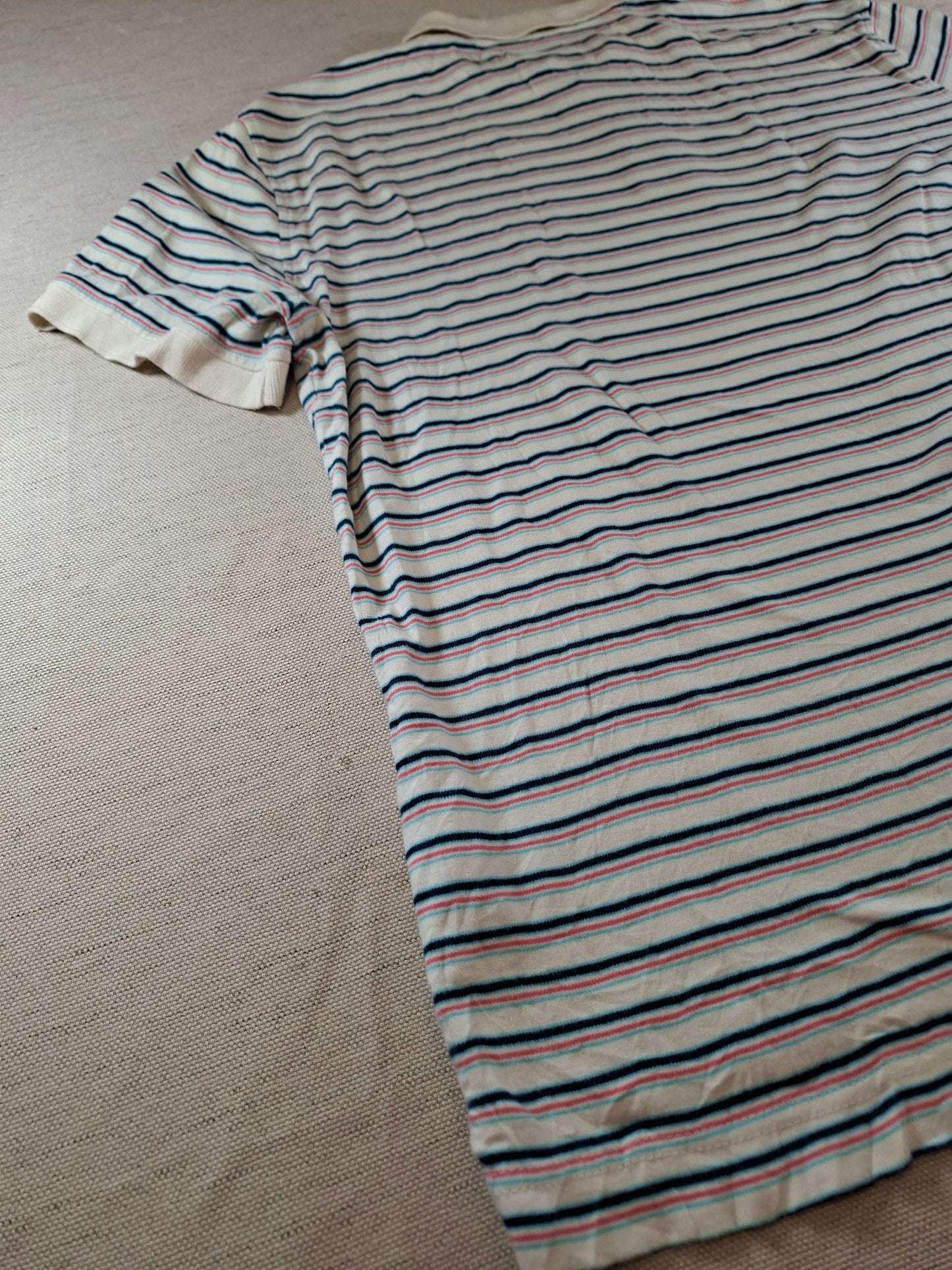 001298 Tommy Hilfiger Polo shirt size L White/ Multicolor stripes