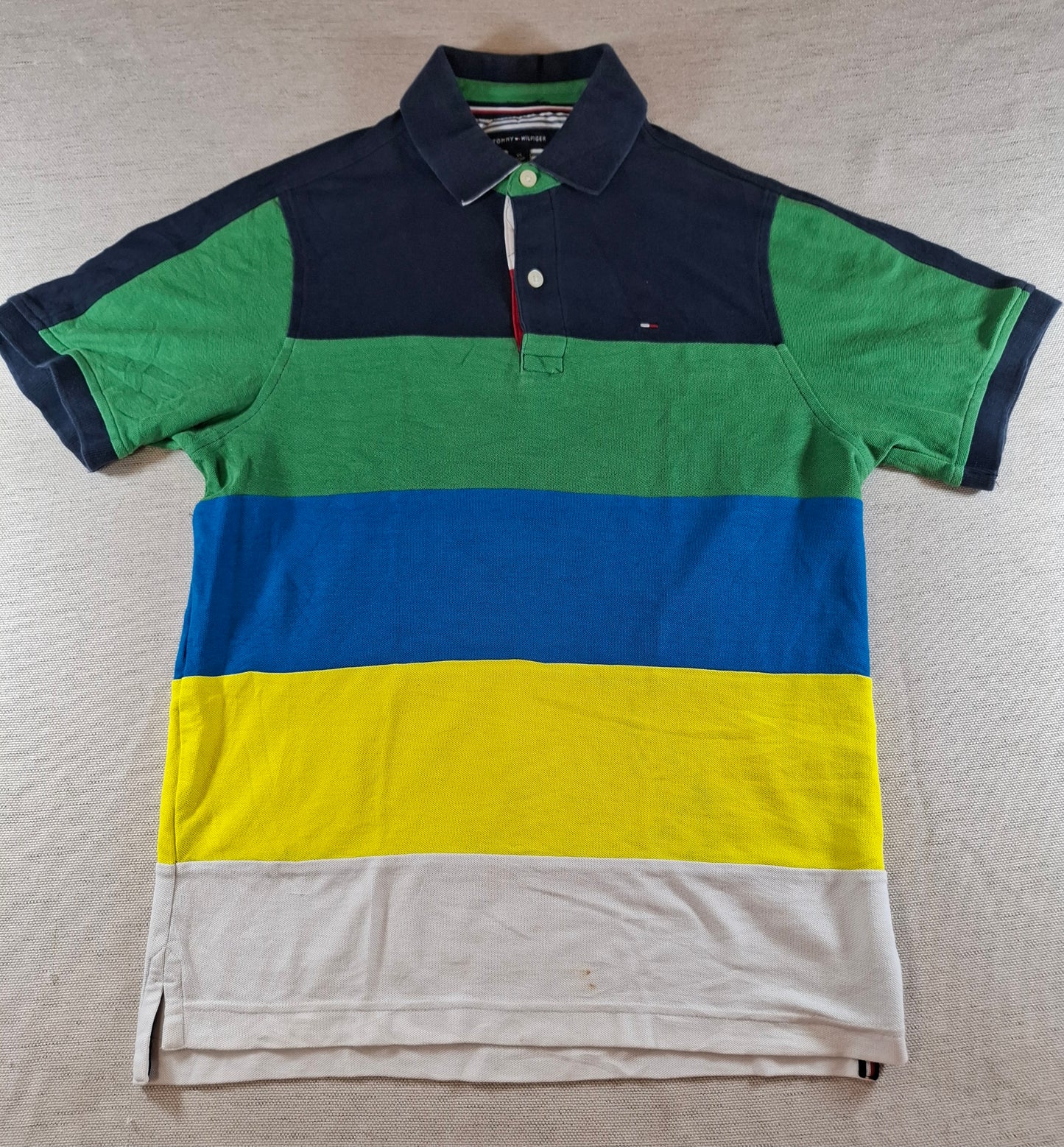 001300 Tommy Hilfiger Polo shirt size XS Multicolor stripes