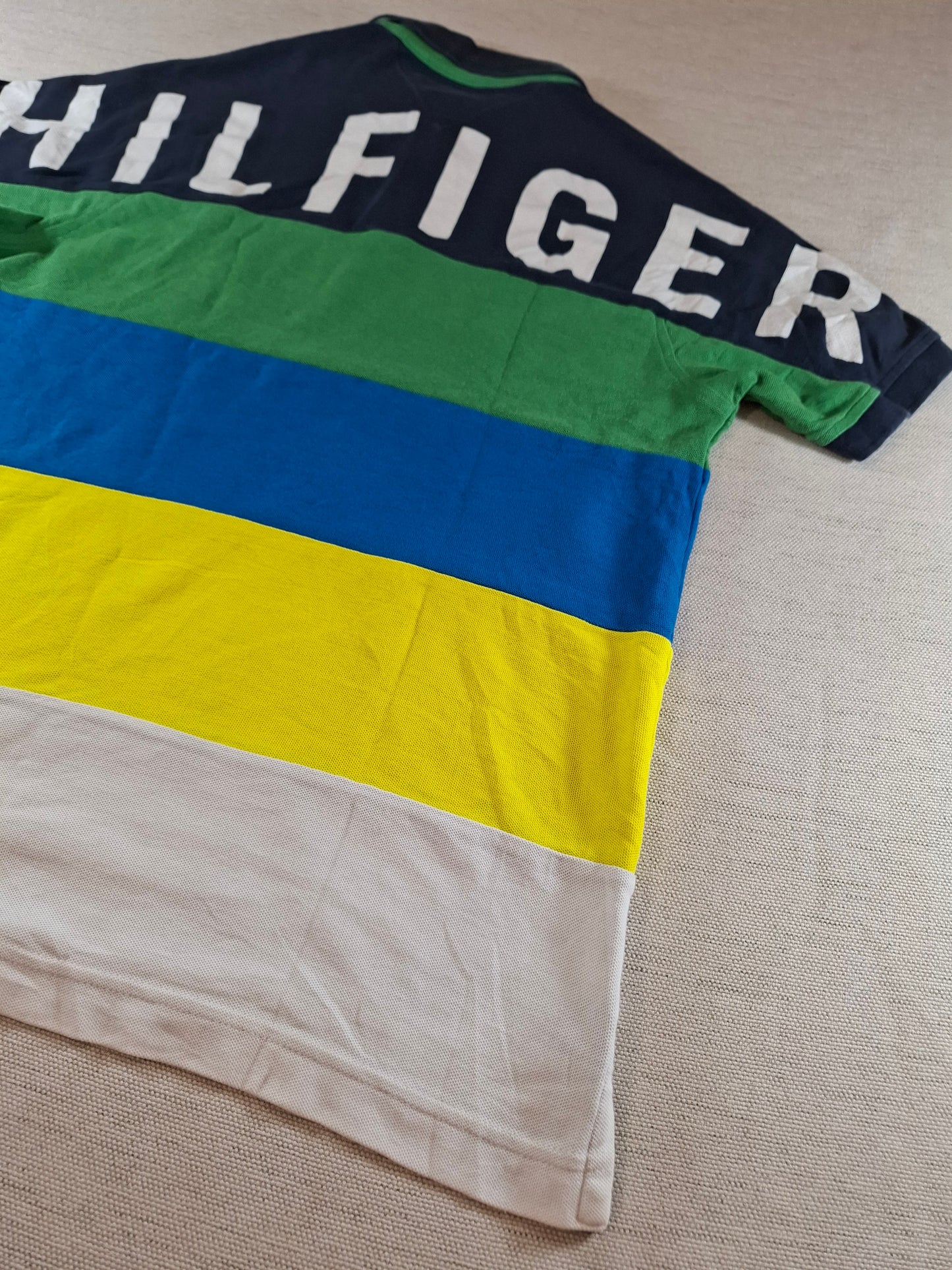 001300 Tommy Hilfiger Polo shirt size XS Multicolor stripes