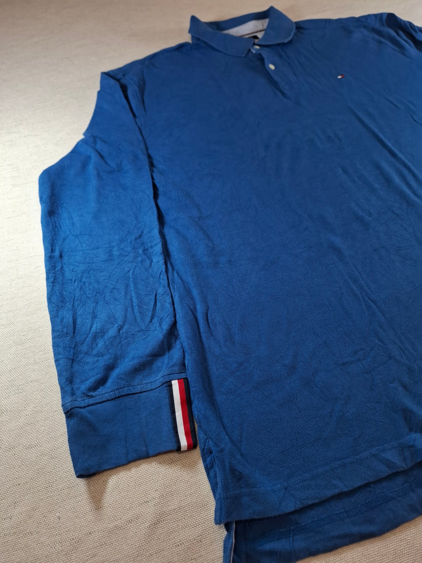 001301 Tommy Hilfiger Polo shirt size XL Blue