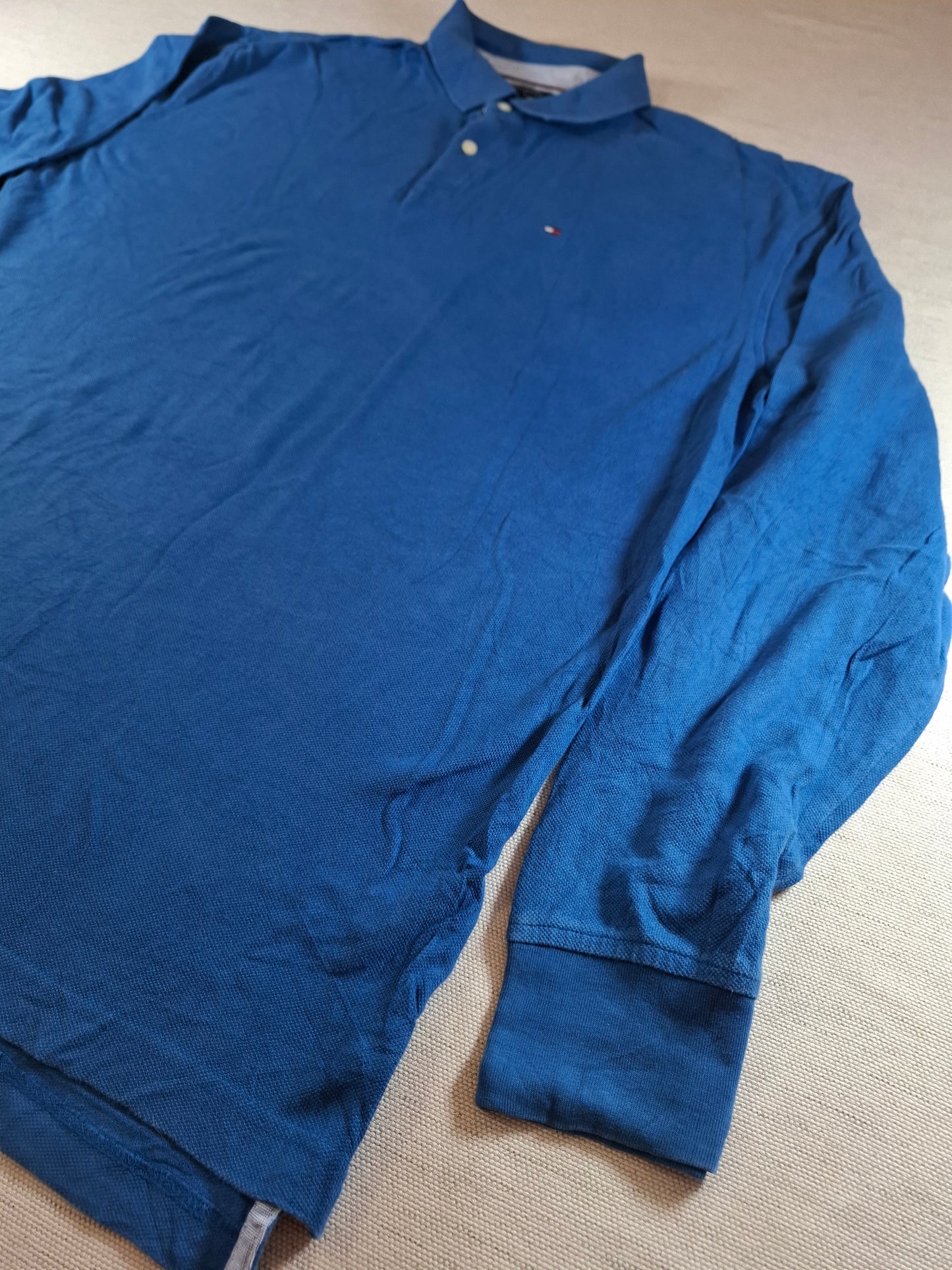 001301 Tommy Hilfiger Polo shirt size XL Blue