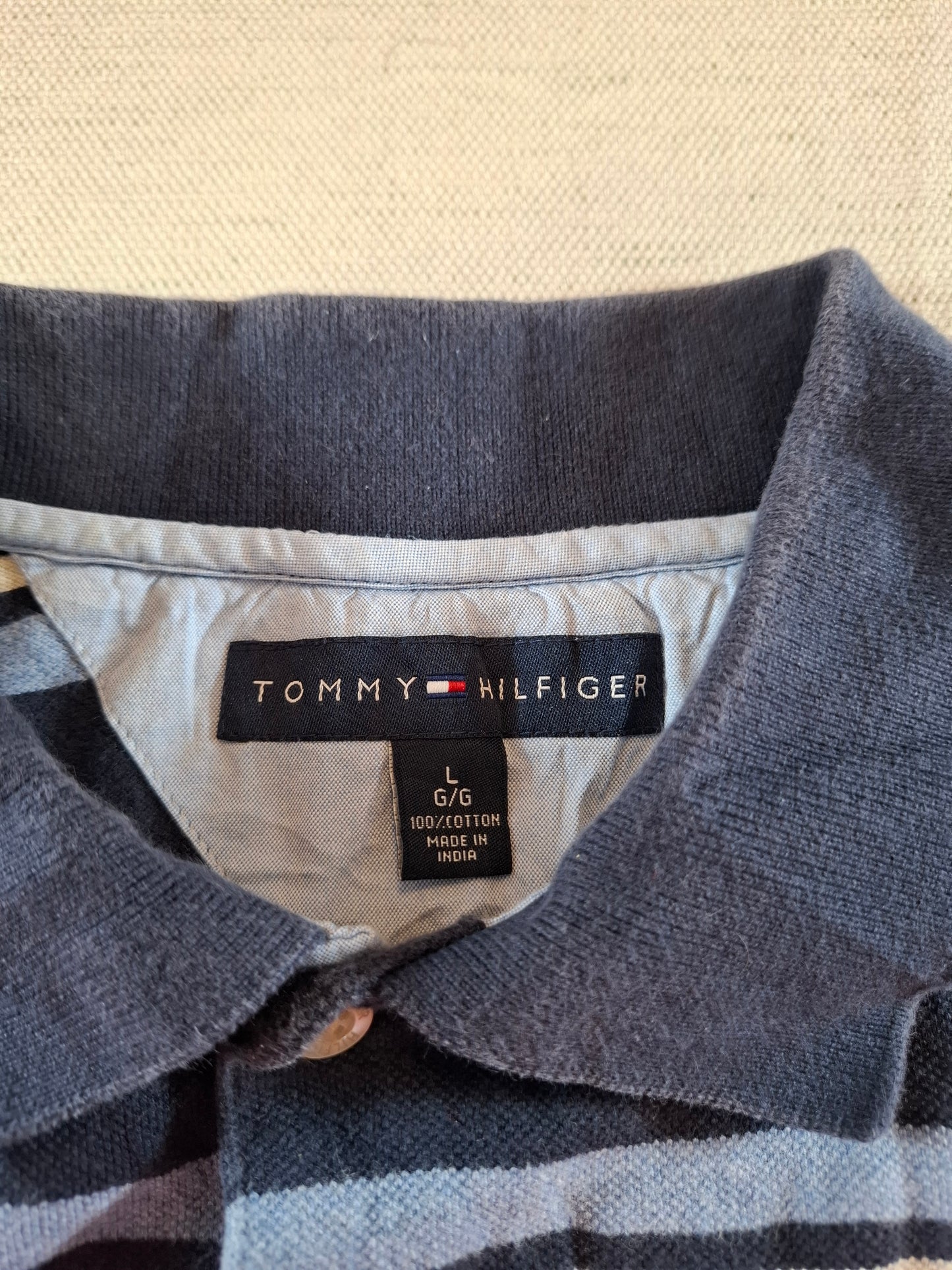 001307 Tommy Hilfiger Polo shirt size L Navy/ Lightblue