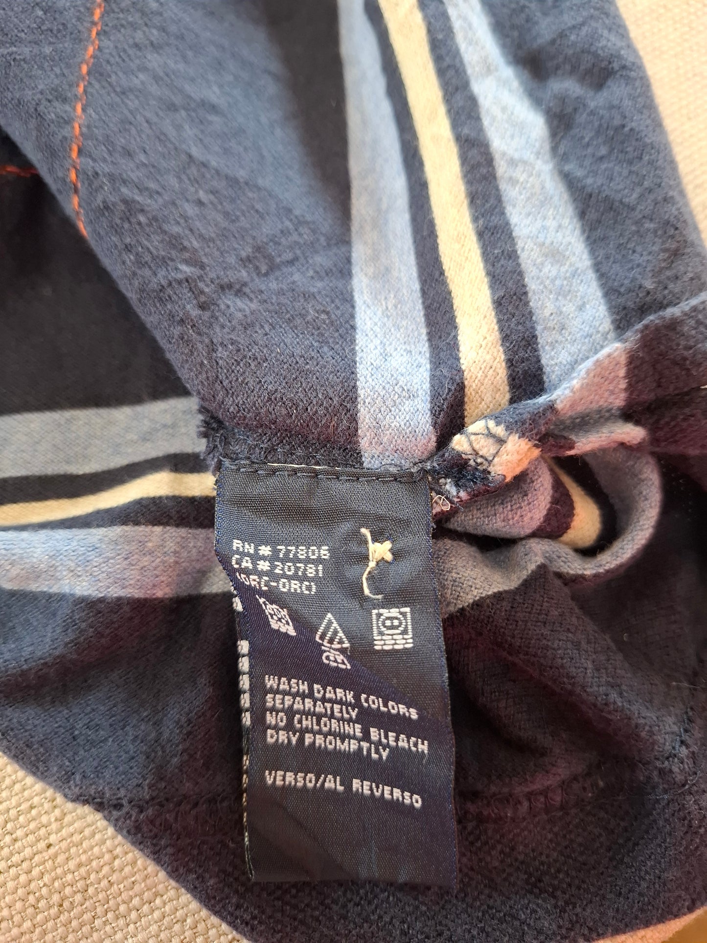 001307 Tommy Hilfiger Polo shirt size L Navy/ Lightblue