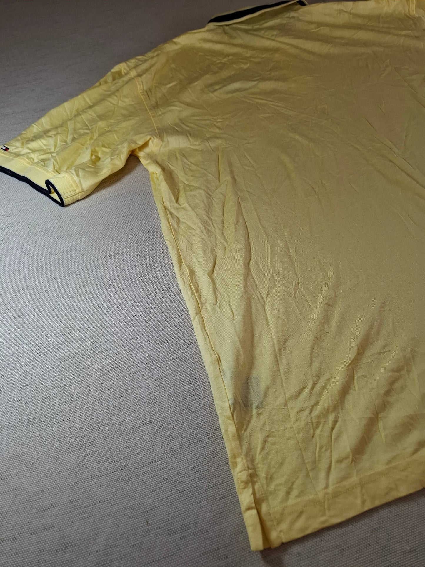 001309 Tommy Hilfiger Polo shirt size L Yellow