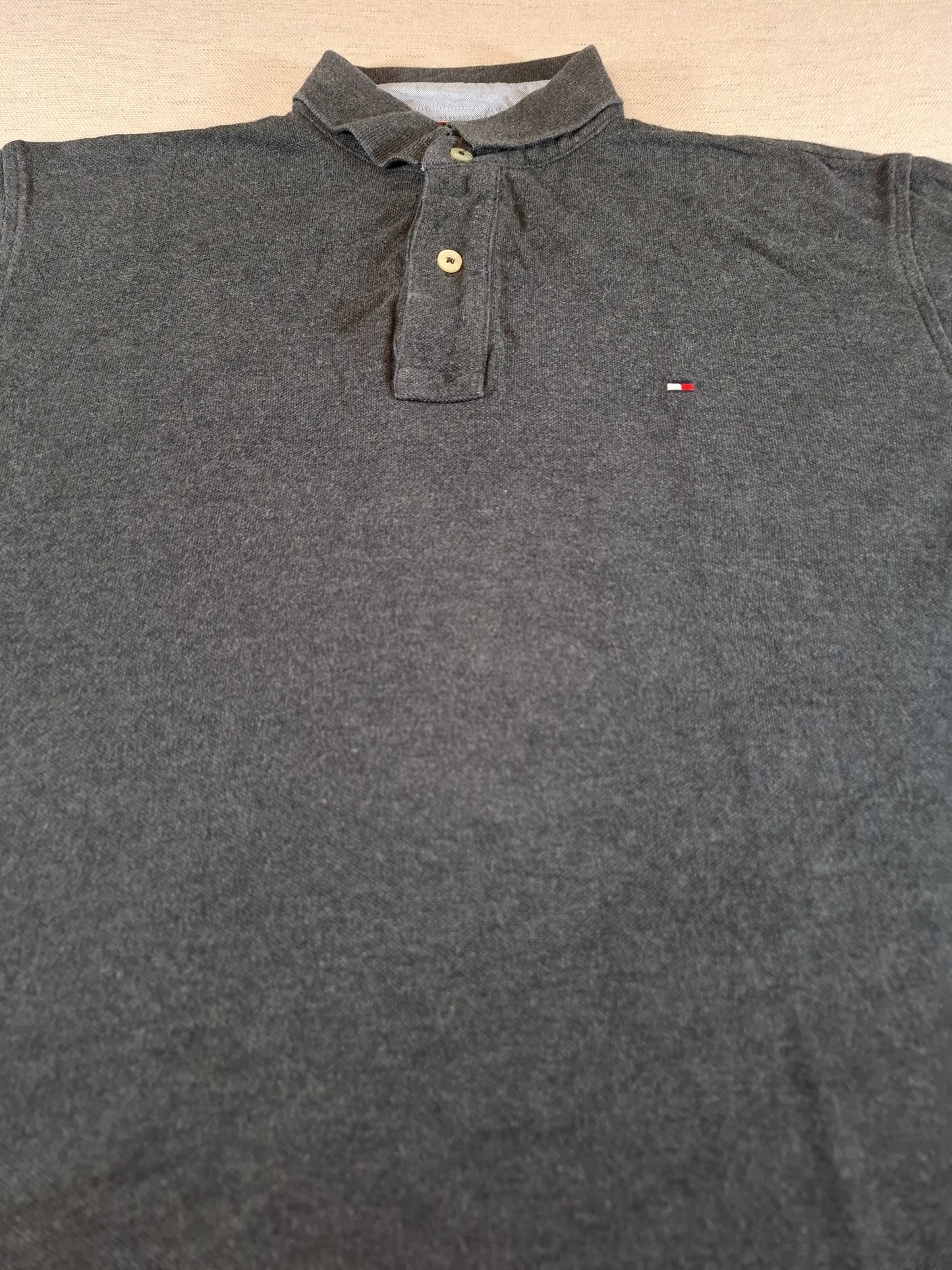 001312 Tommy Hilfiger Polo shirt size S Anthracite