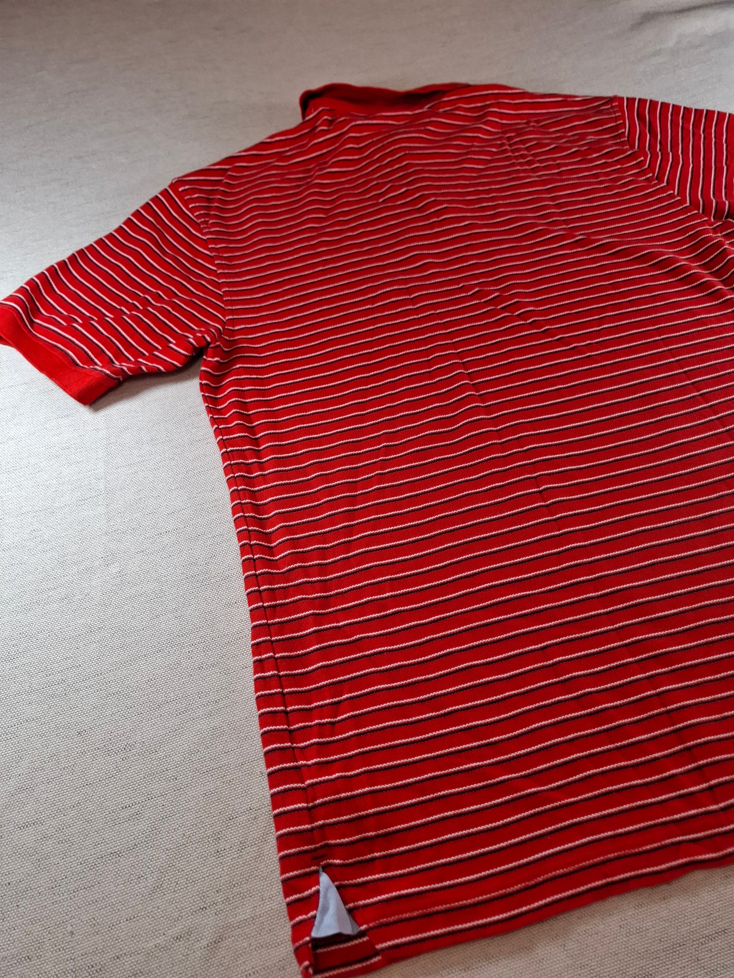 001316 Tommy Hilfiger Polo shirt size L Red/ Multicolor