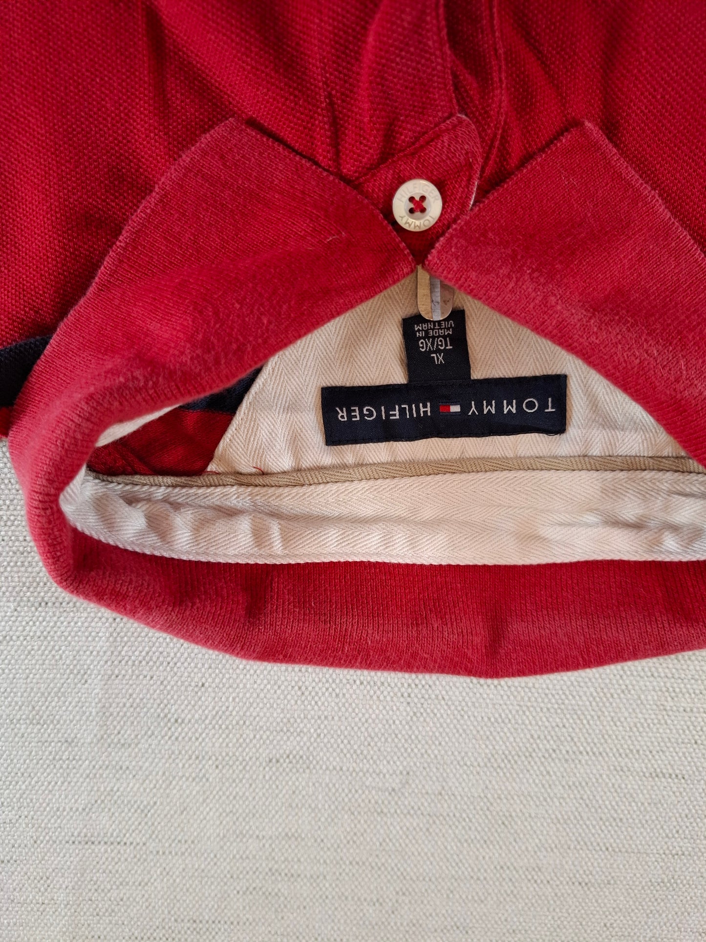 001319 Tommy Hilfiger Polo shirt size XL Red/ Navy