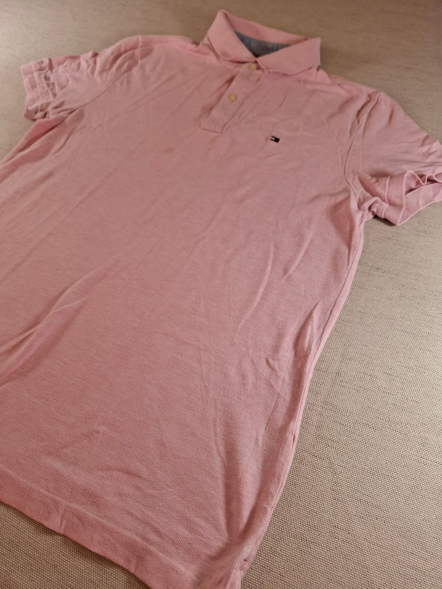 001324 Tommy Hilfiger Polo shirt size M Pink