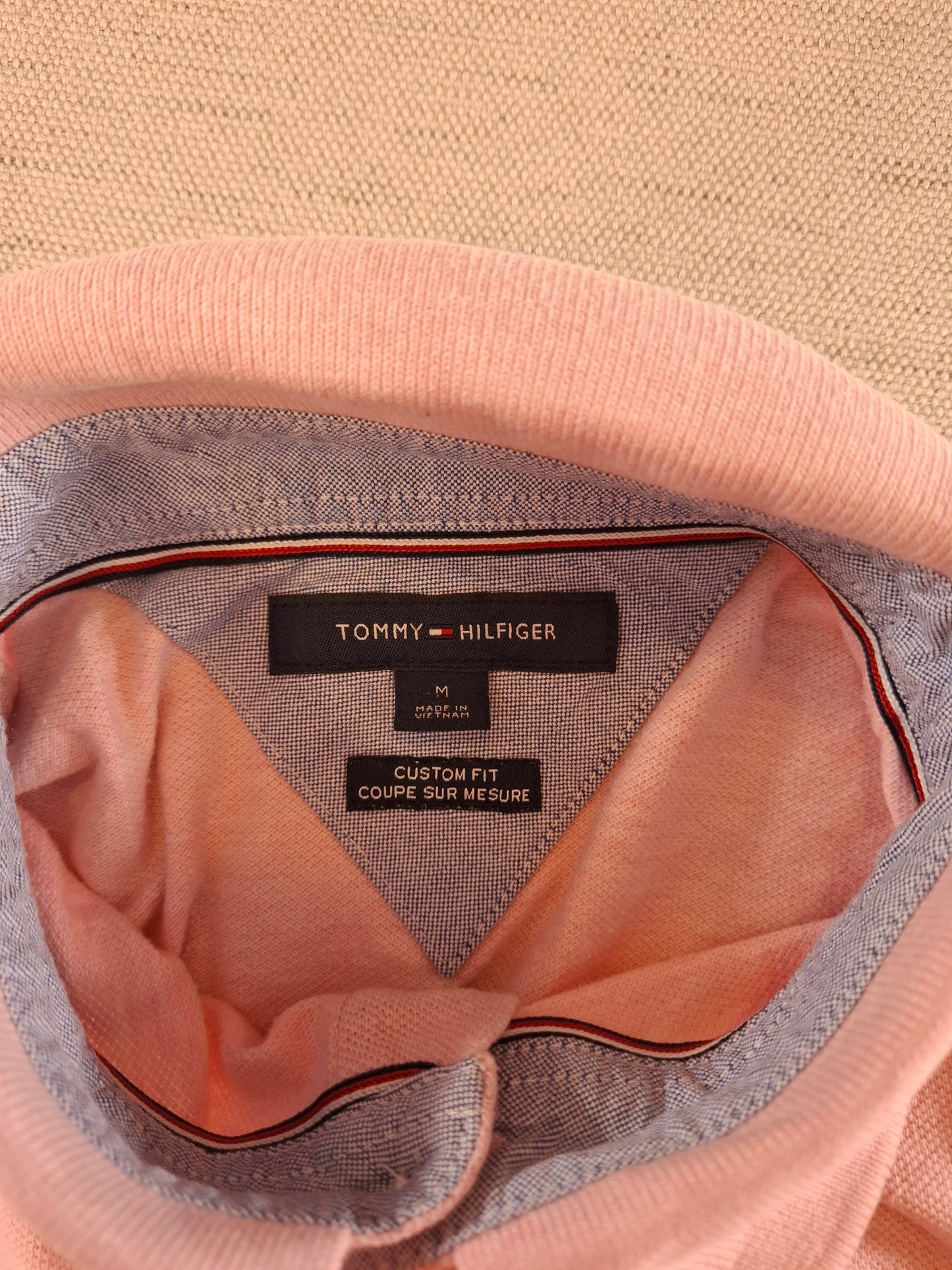 001324 Tommy Hilfiger Polo shirt size M Pink