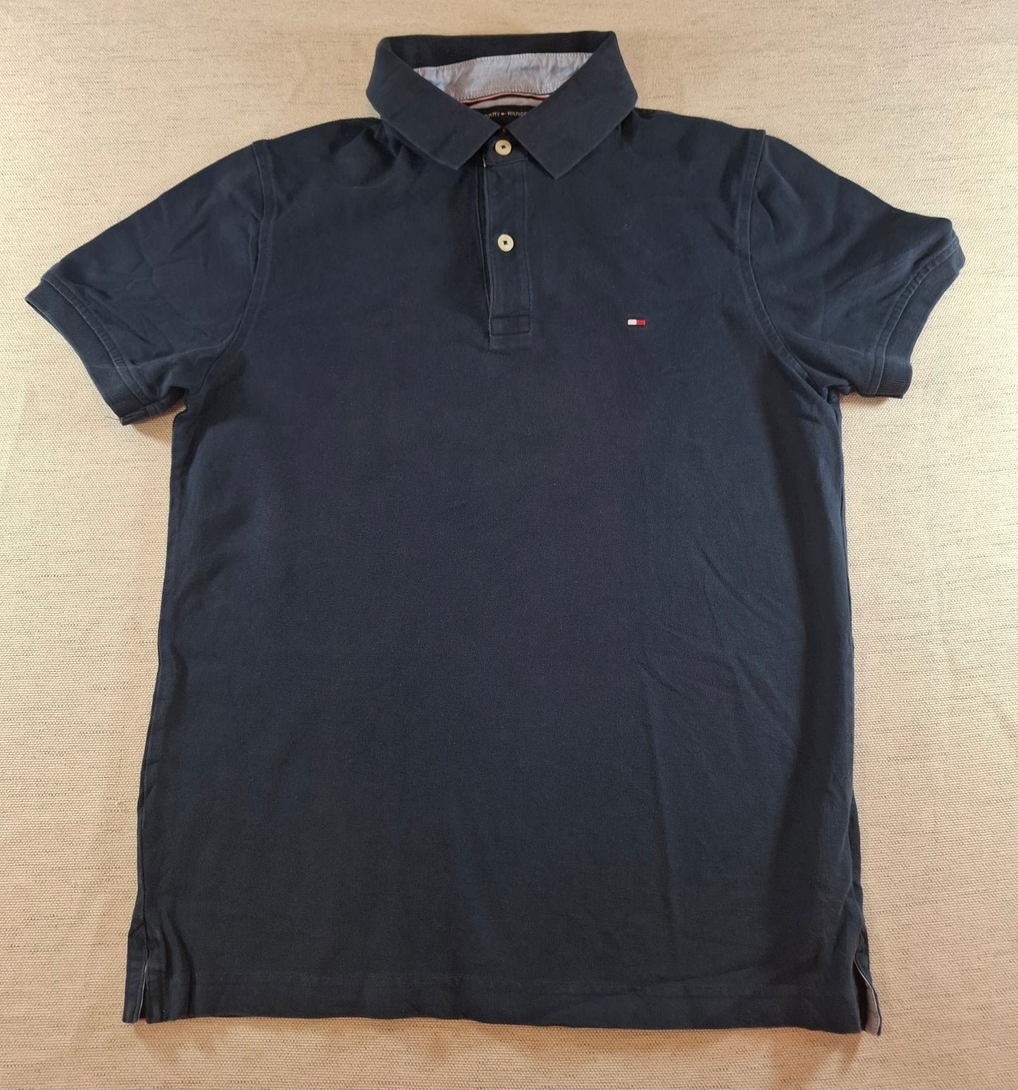 001327 Tommy Hilfiger Polo shirt size S Navy