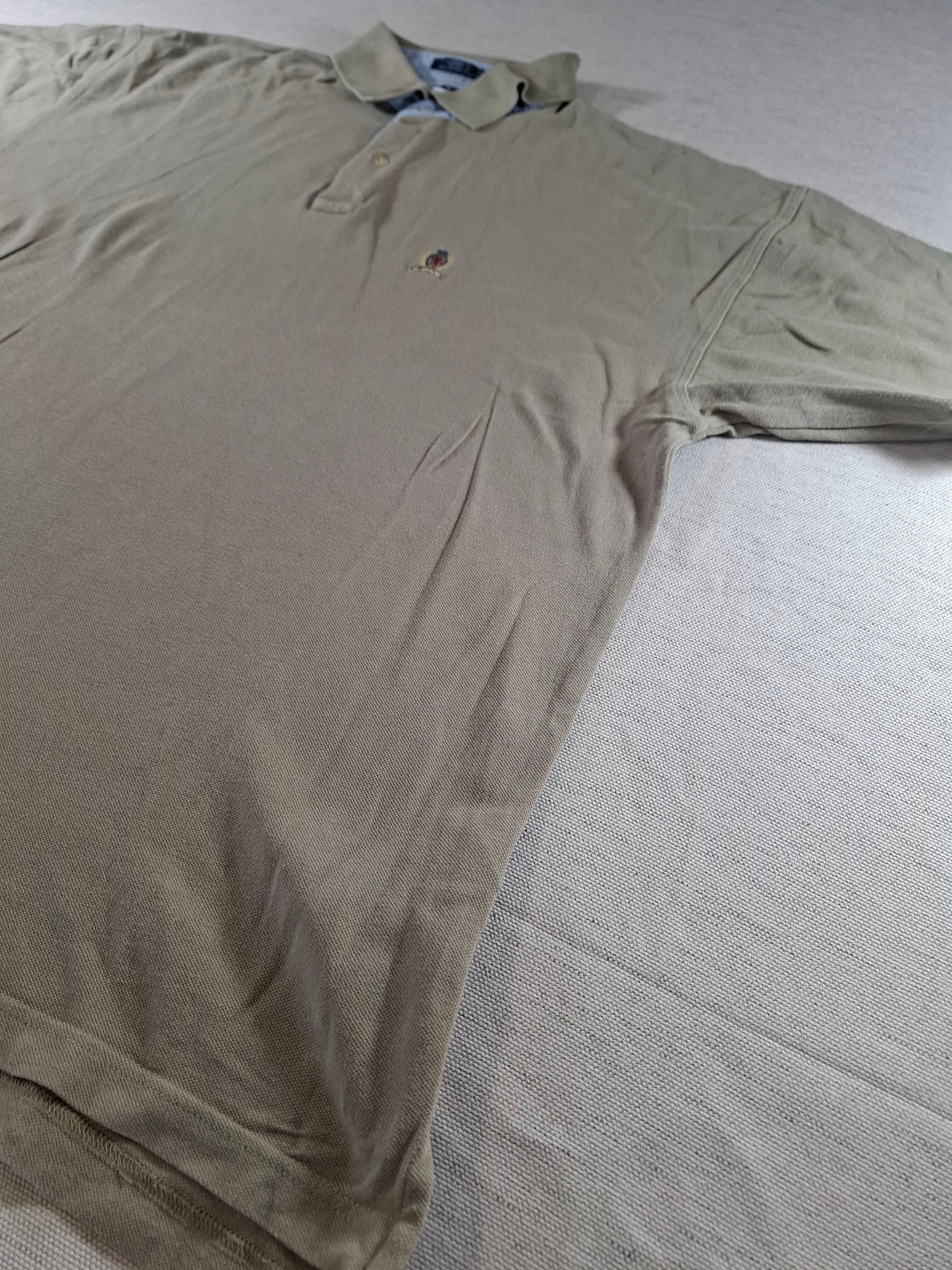 001343 Tommy Hilfiger Polo shirt size XL Khaki
