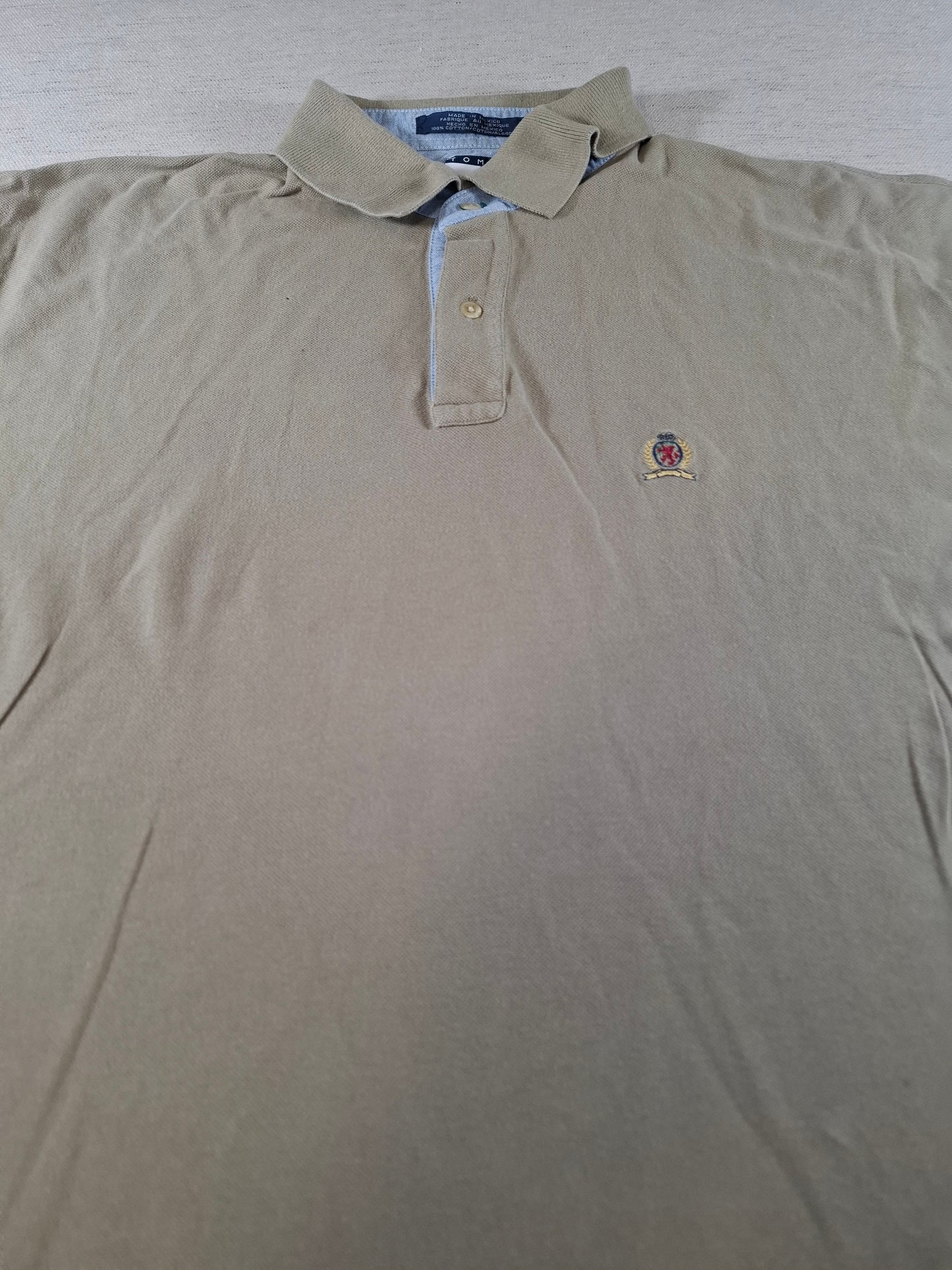 001343 Tommy Hilfiger Polo shirt size XL Khaki