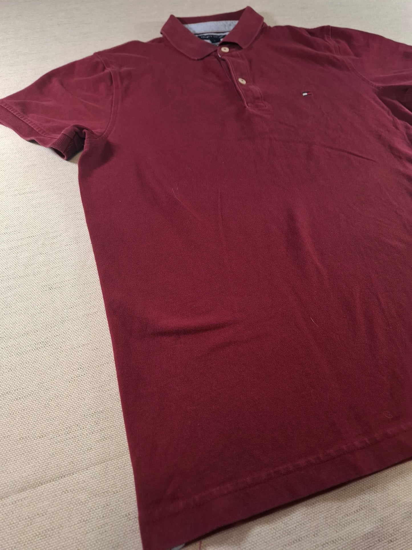 001345 Tommy Hilfiger Polo shirt size M Burgundy