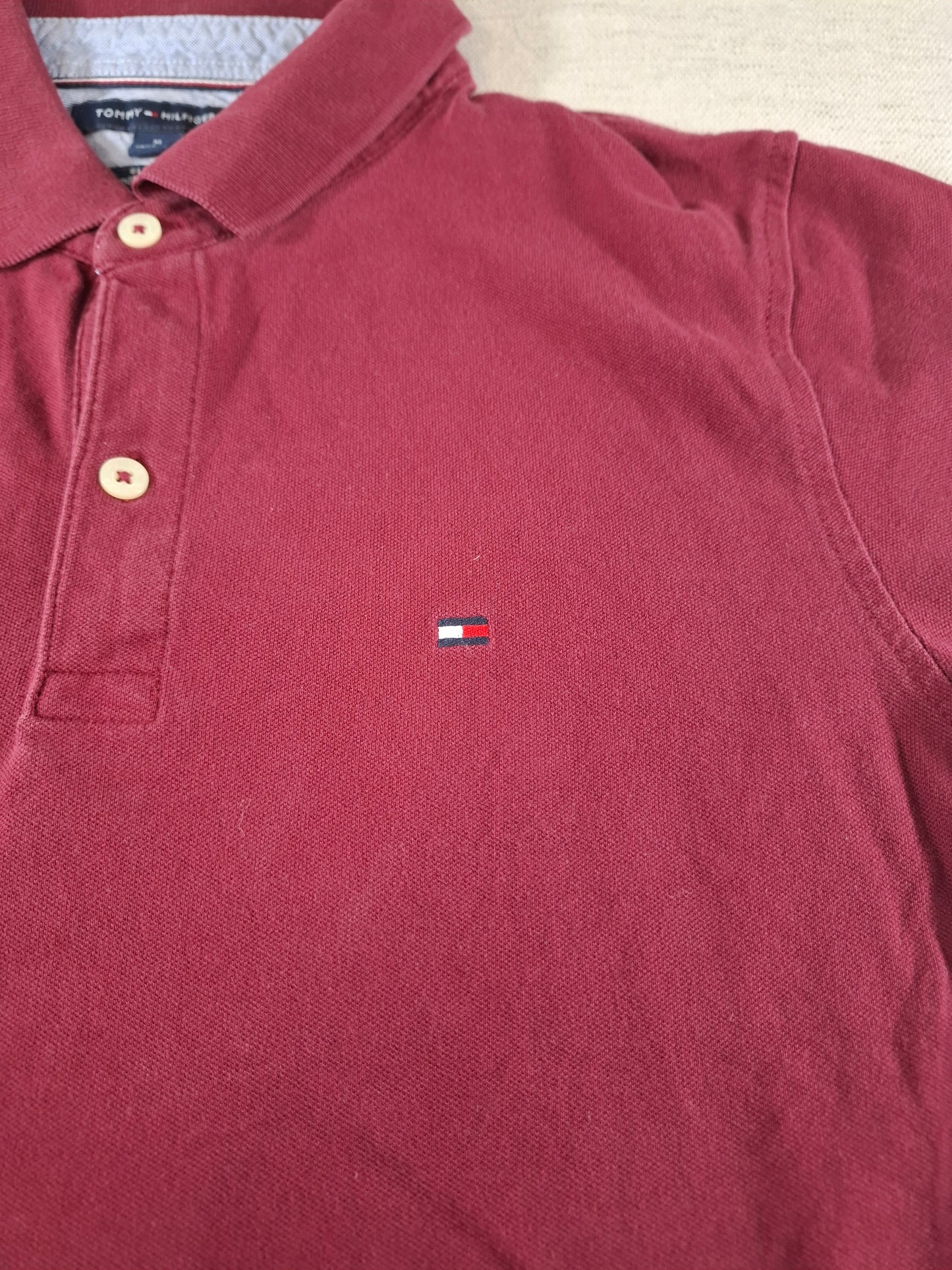 001345 Tommy Hilfiger Polo shirt size M Burgundy