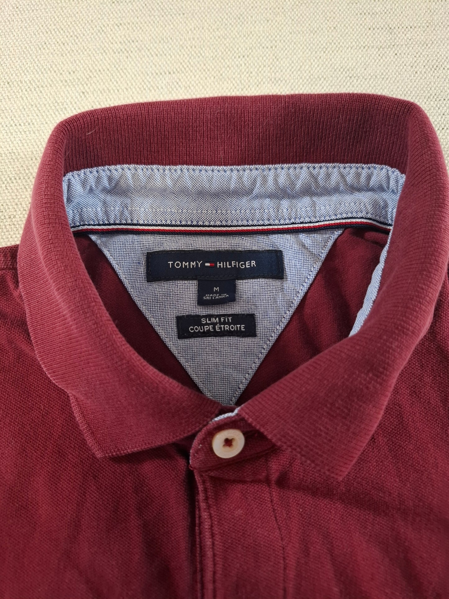 001345 Tommy Hilfiger Polo shirt size M Burgundy