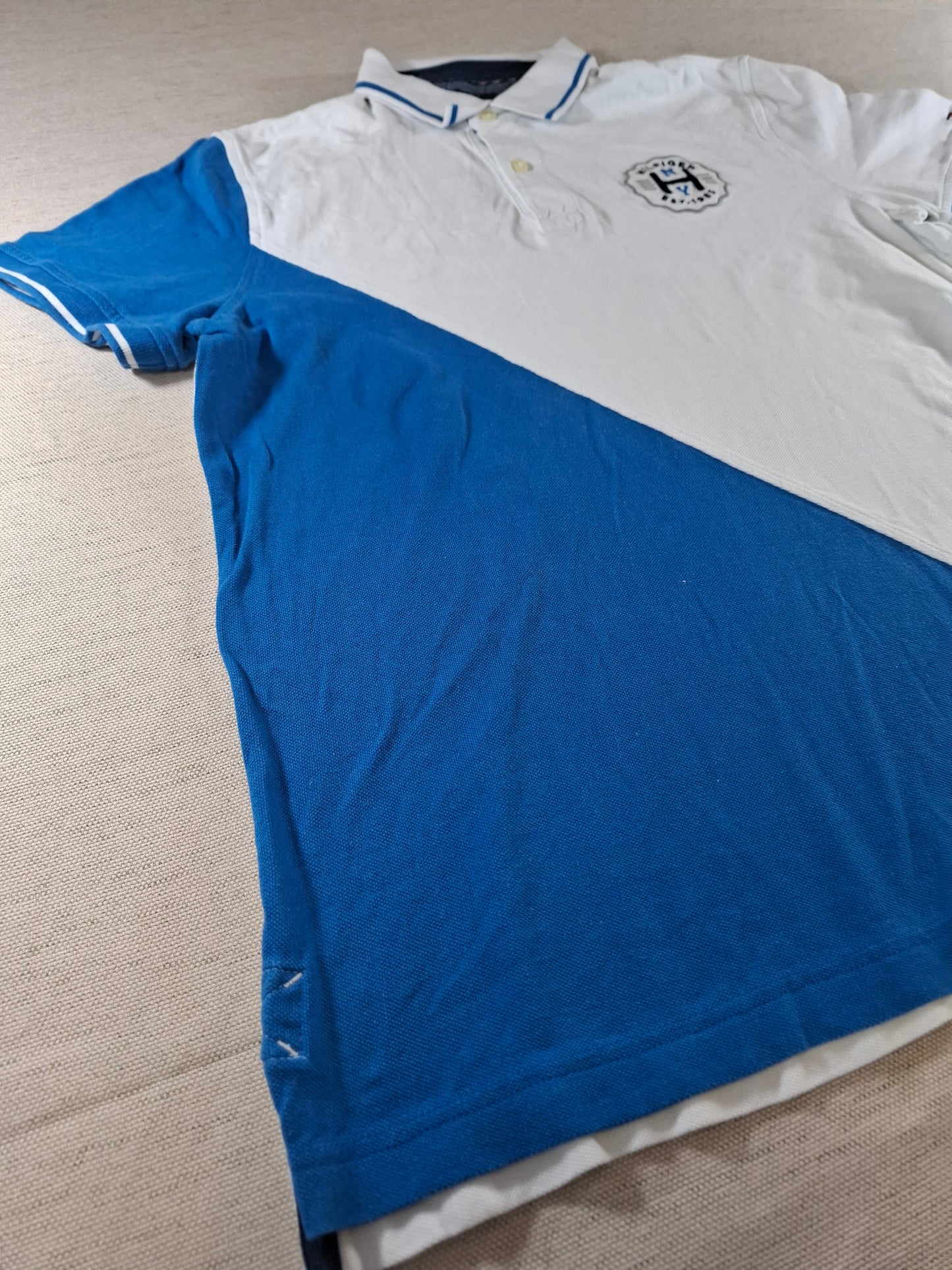 001346 Tommy Hilfiger Polo shirt size L Blue/ White diagonal